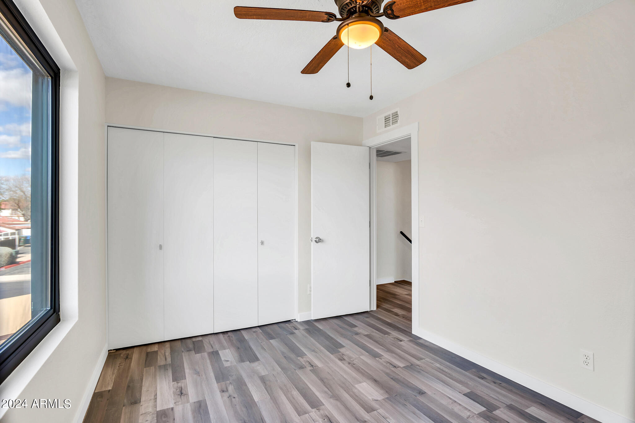 2841 E BECK Lane Unit: 2