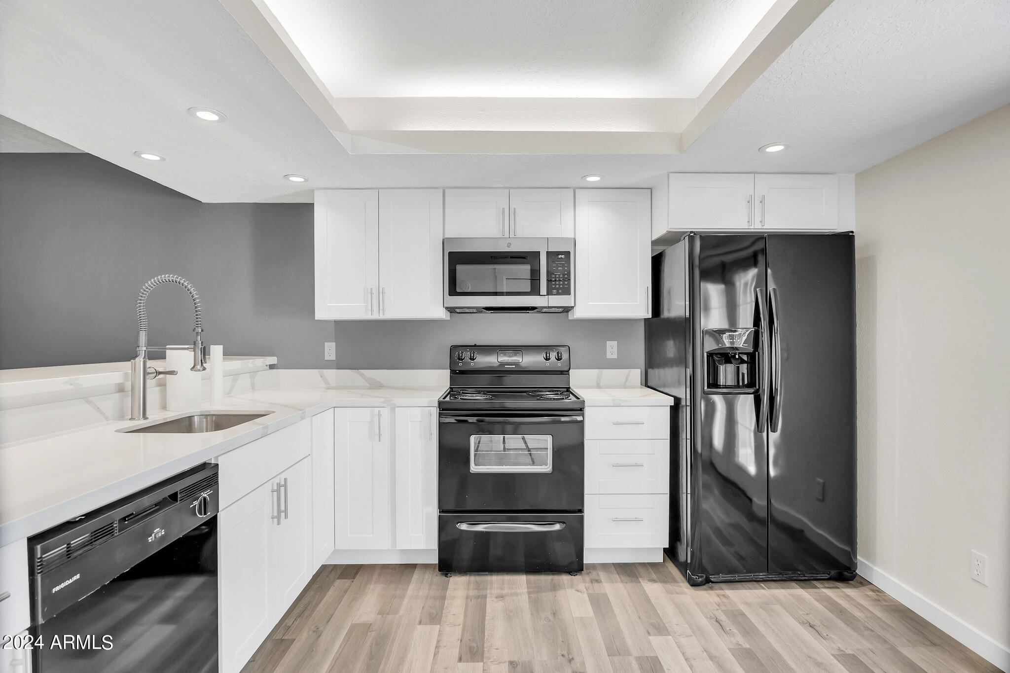 2841 E BECK Lane Unit: 2