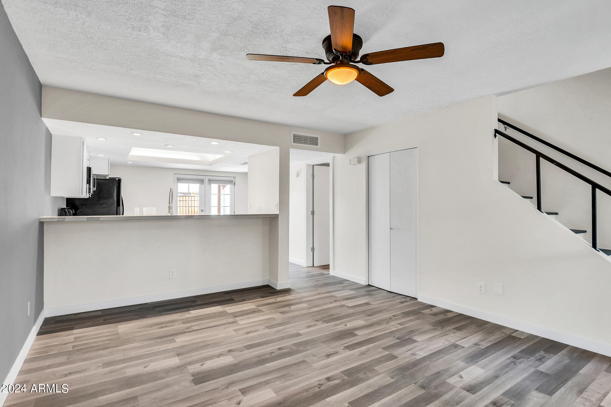2841 E BECK Lane Unit: 2