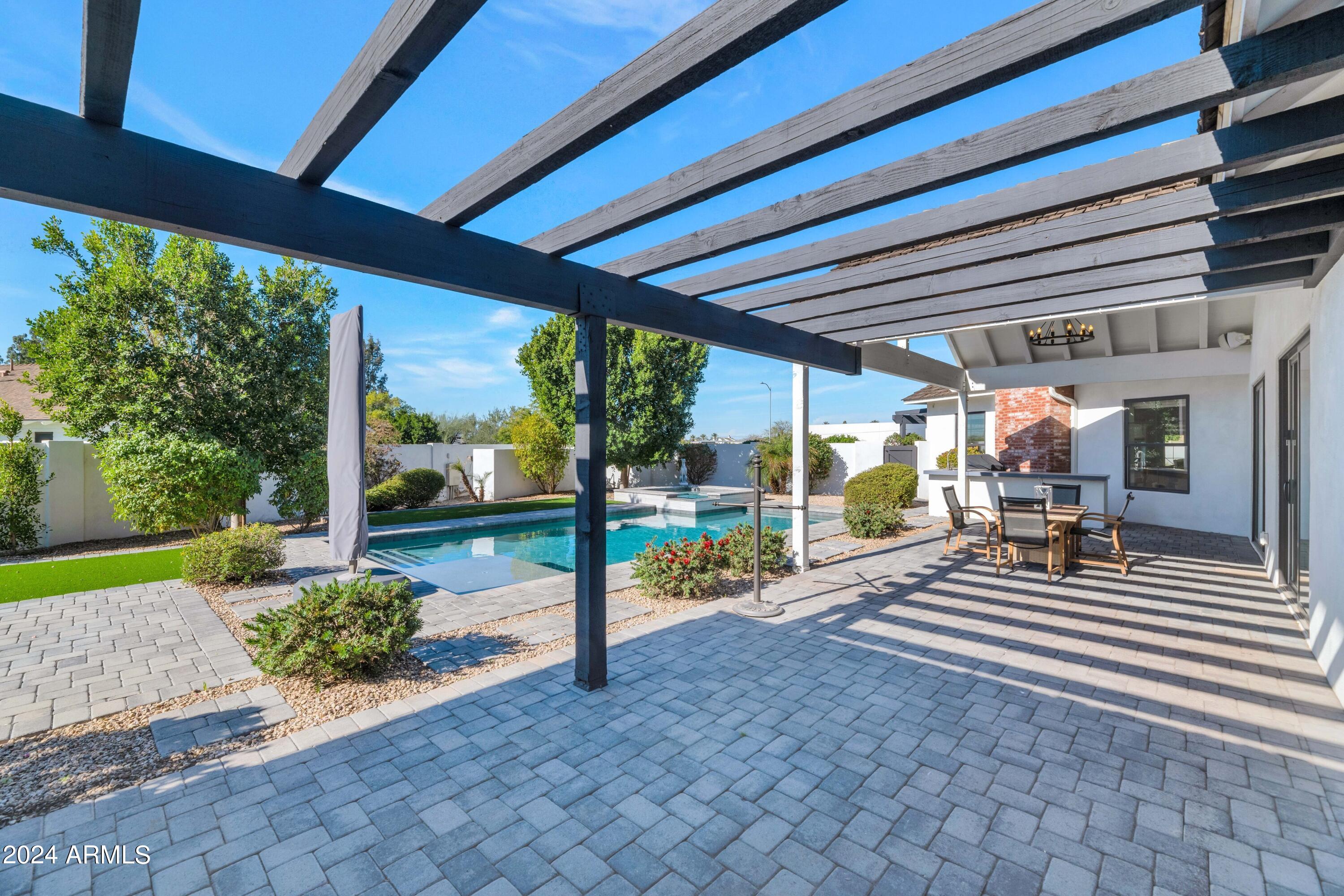 4449 N 53RD Street