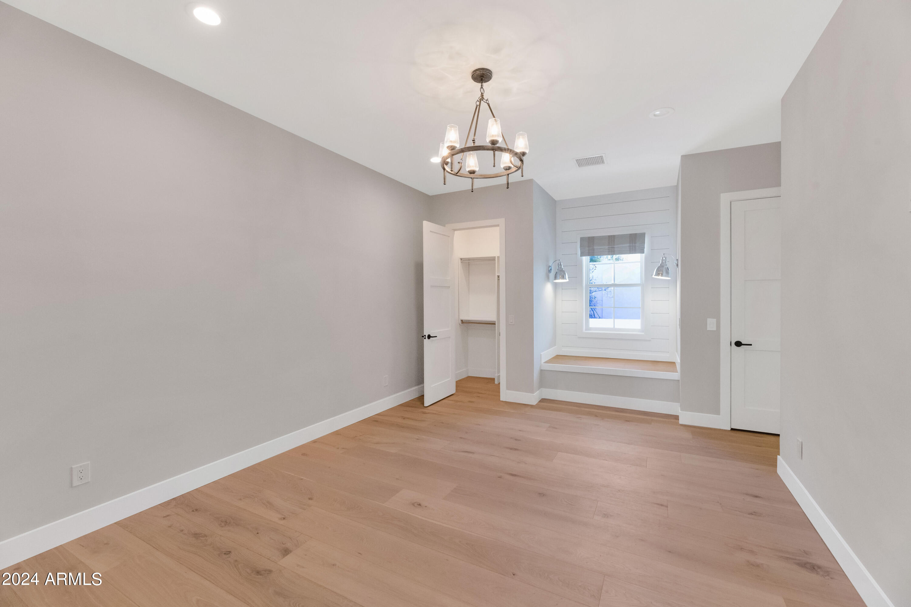 4449 N 53RD Street