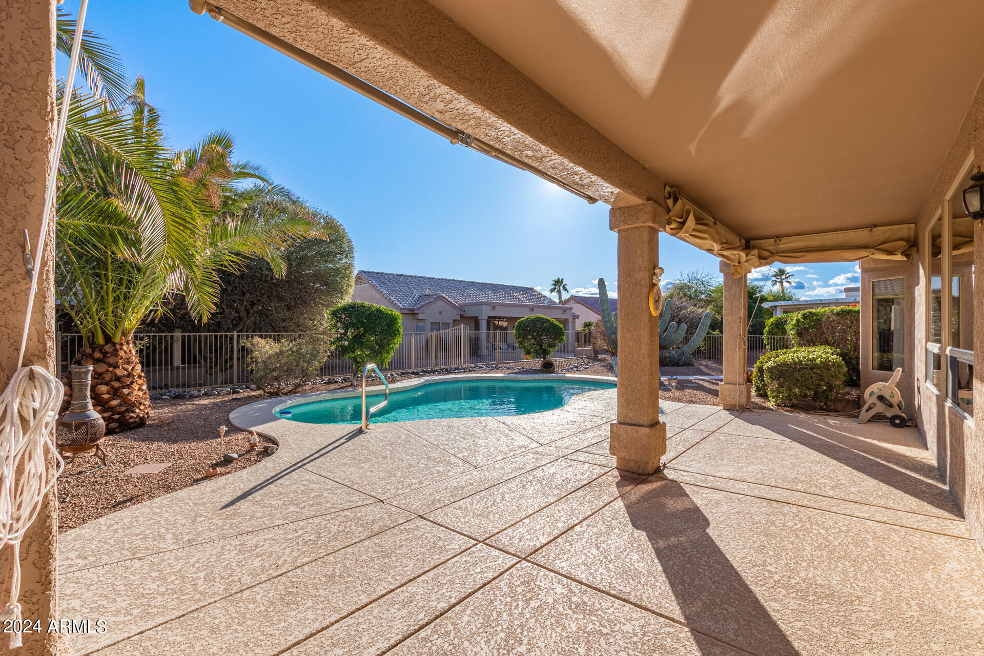 15743 W GOLDENROD Drive