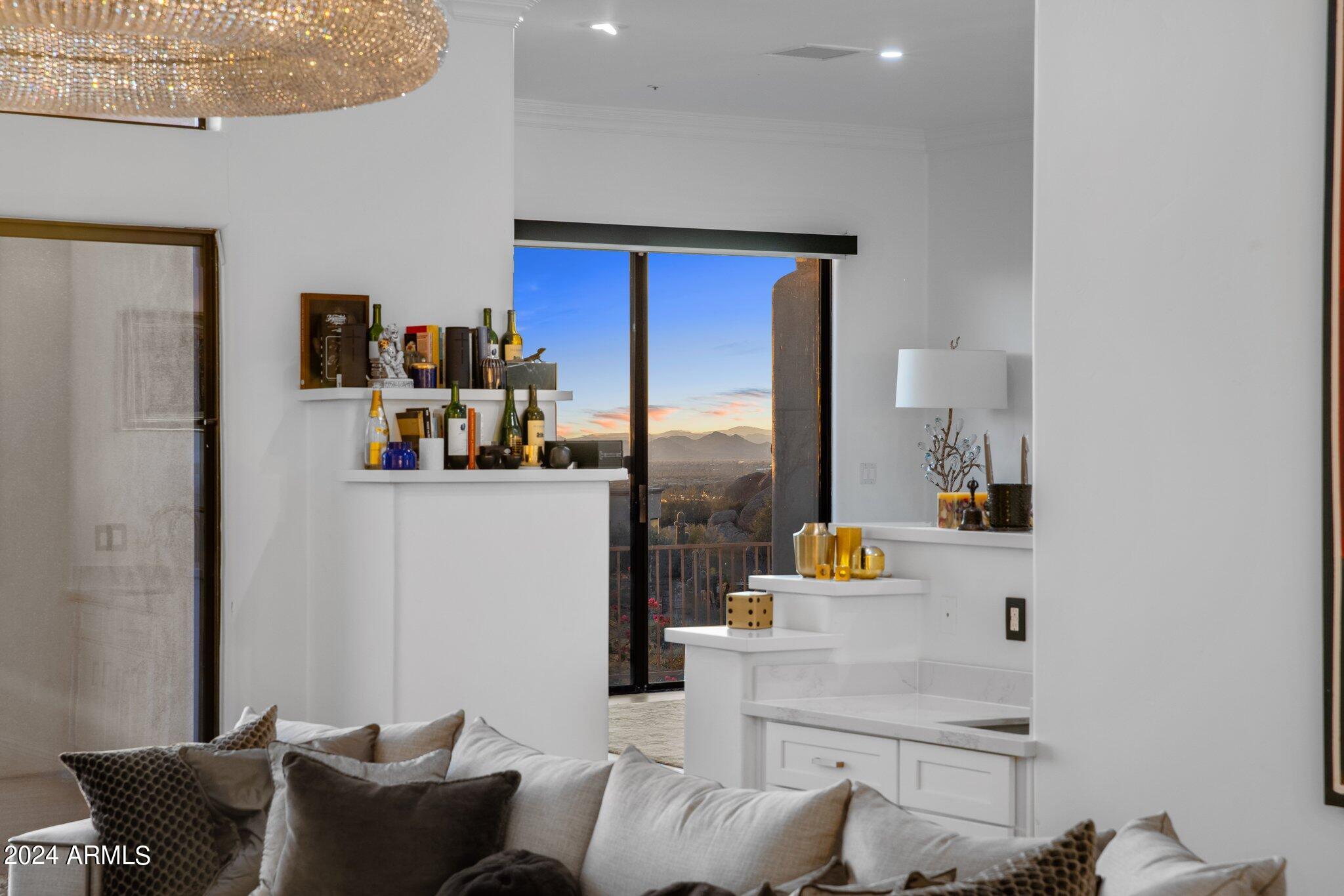 24350 N WHISPERING RIDGE Way Unit: 32