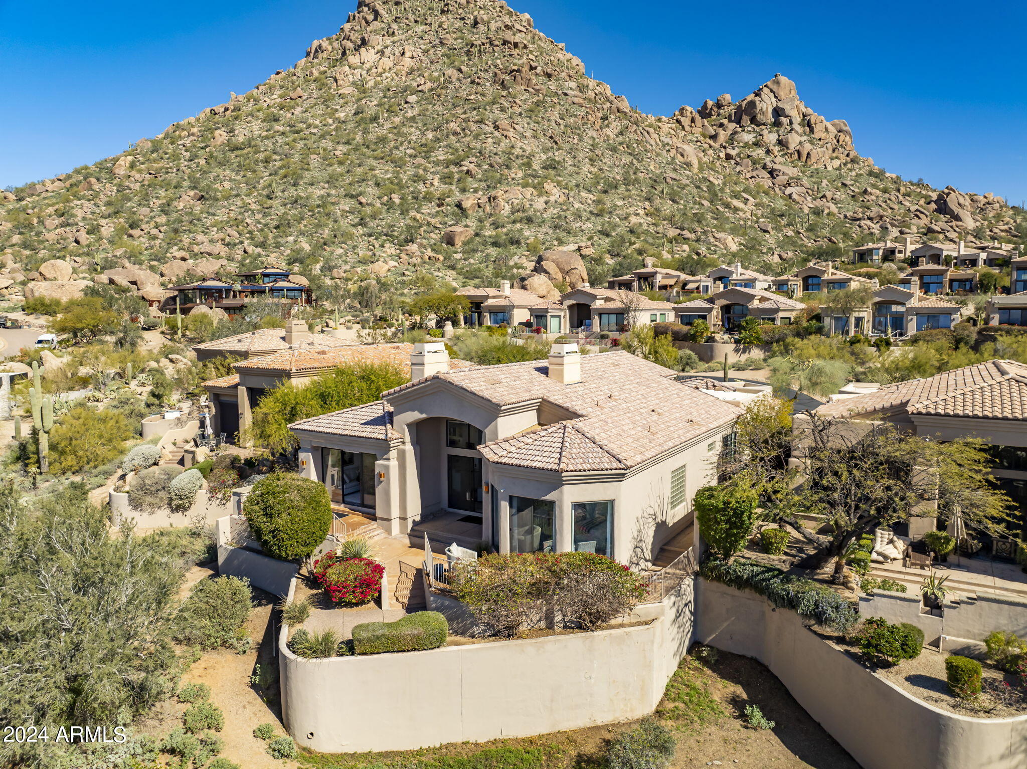 24350 N WHISPERING RIDGE Way Unit: 32