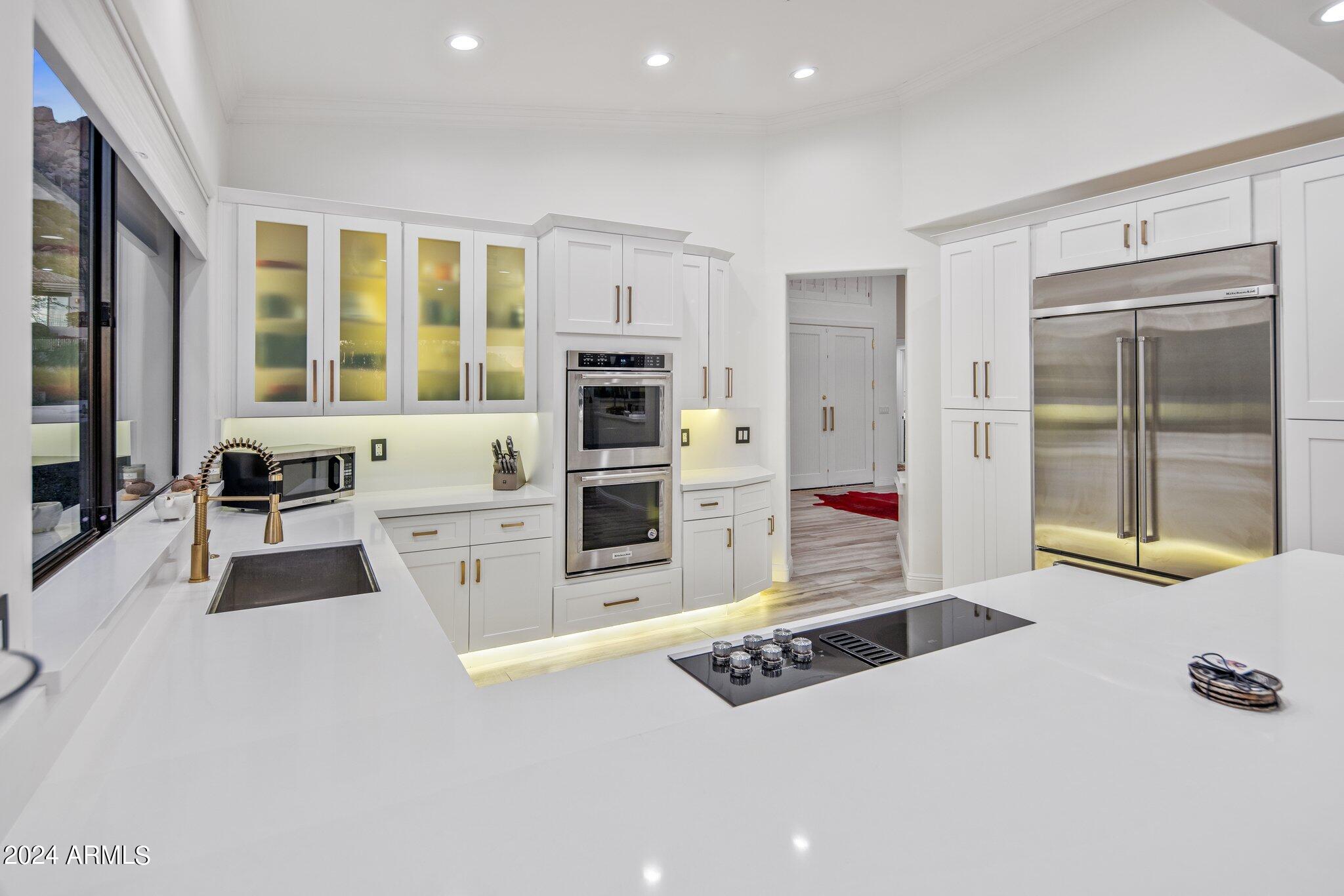 24350 N WHISPERING RIDGE Way Unit: 32