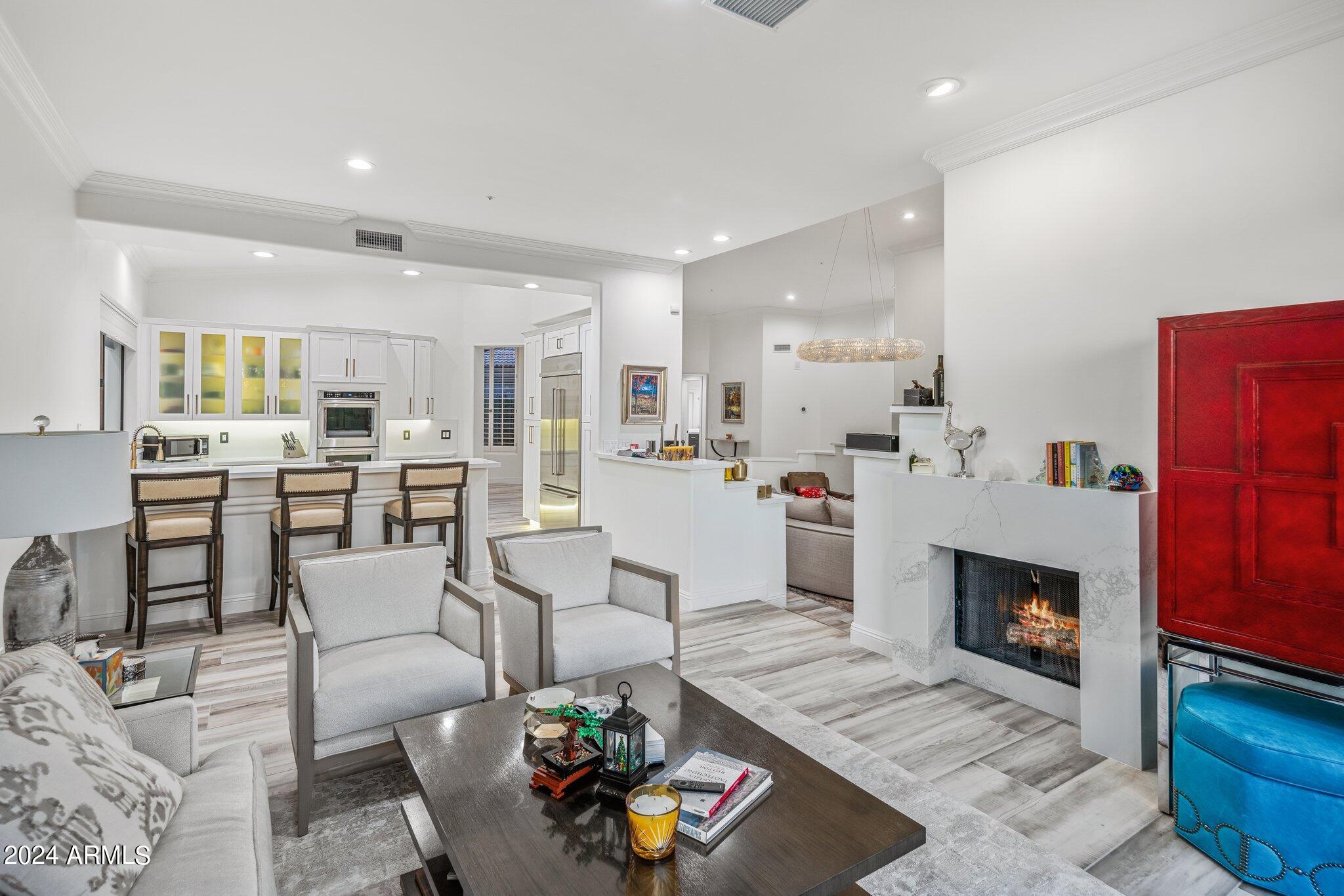 24350 N WHISPERING RIDGE Way Unit: 32