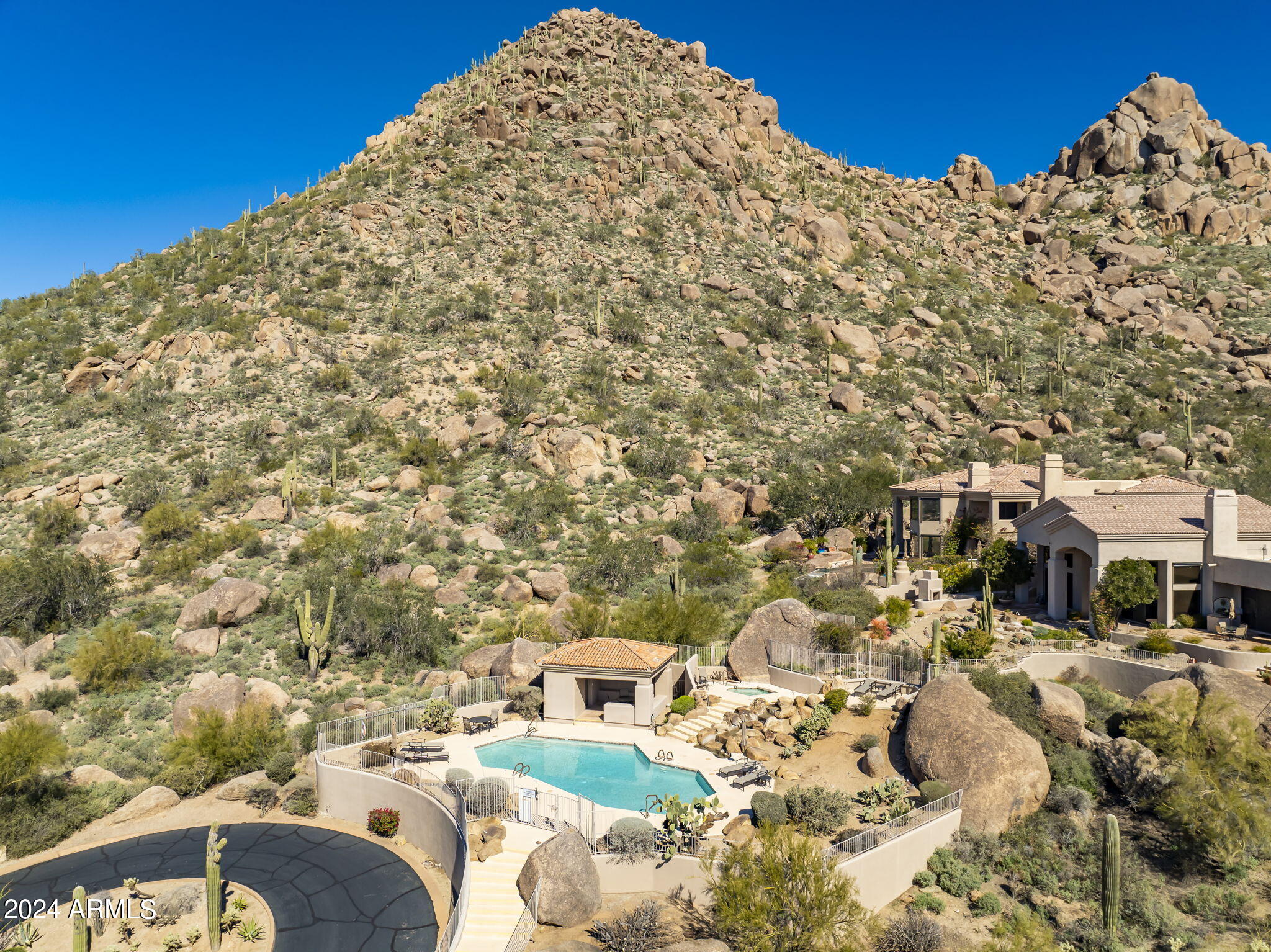 24350 N WHISPERING RIDGE Way Unit: 32
