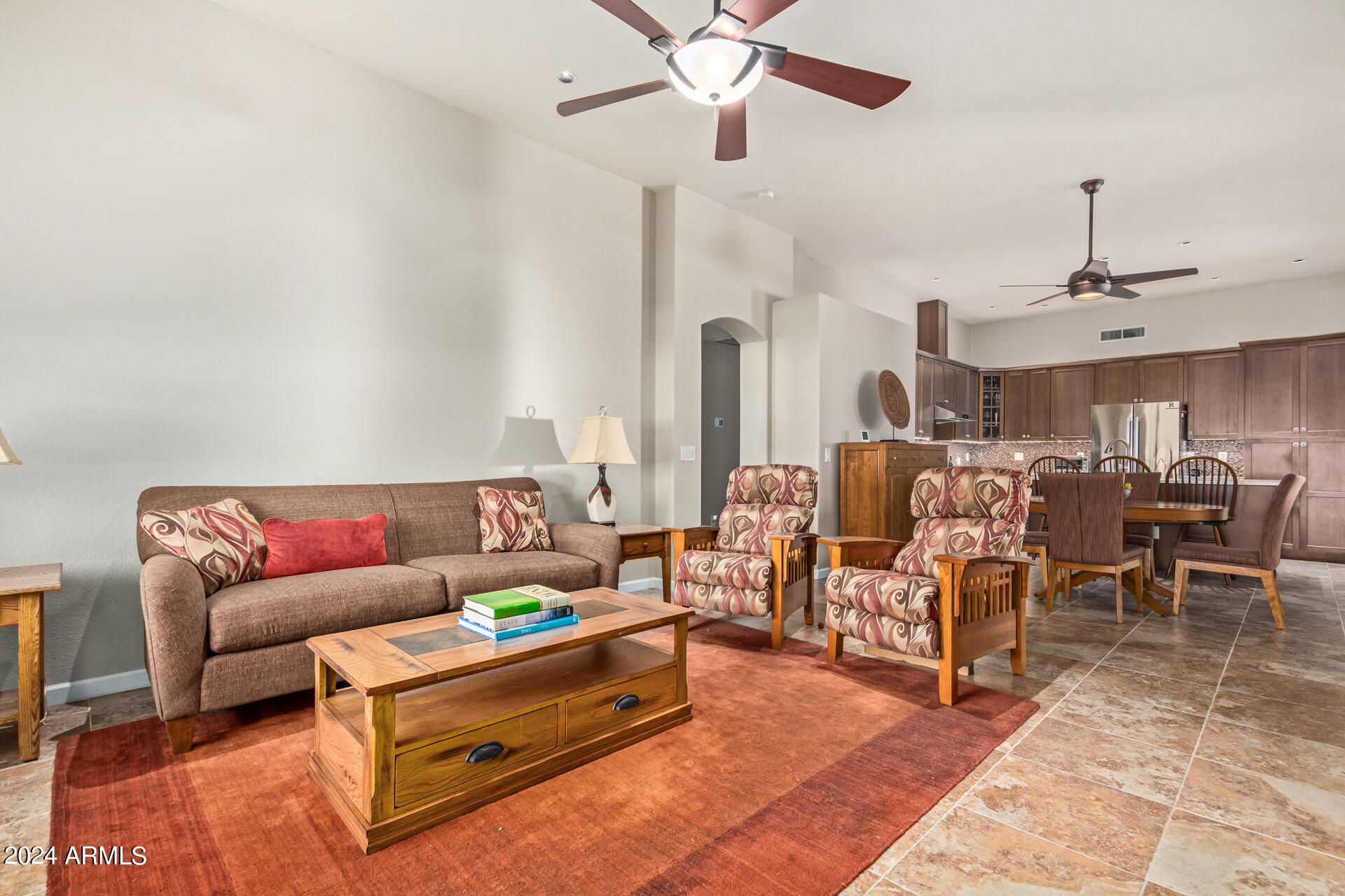 1780 E LINDA Lane