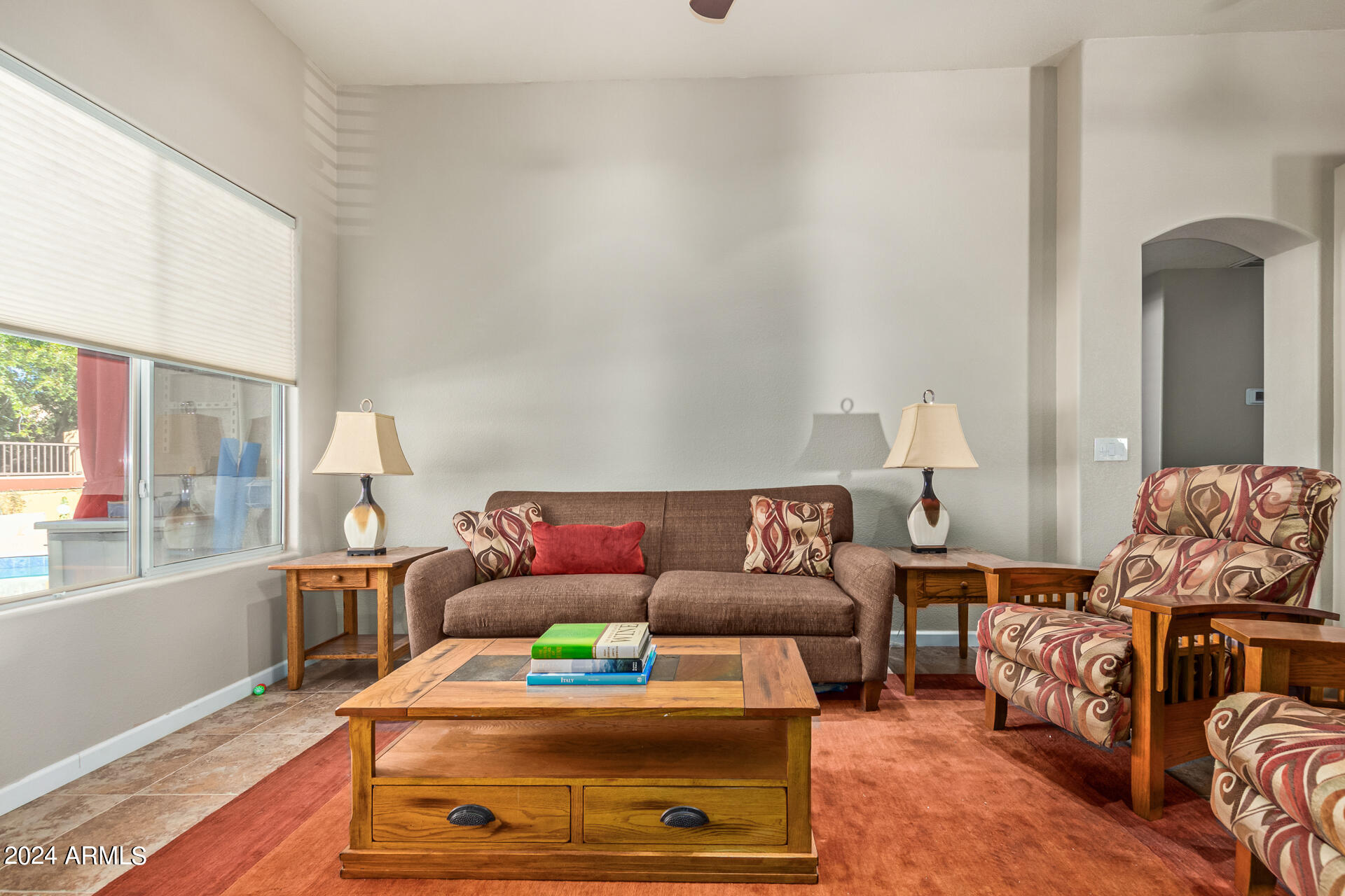 1780 E LINDA Lane