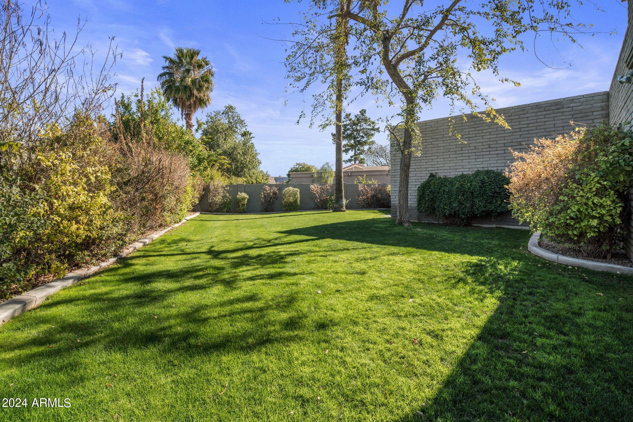 11834 N 52ND Place