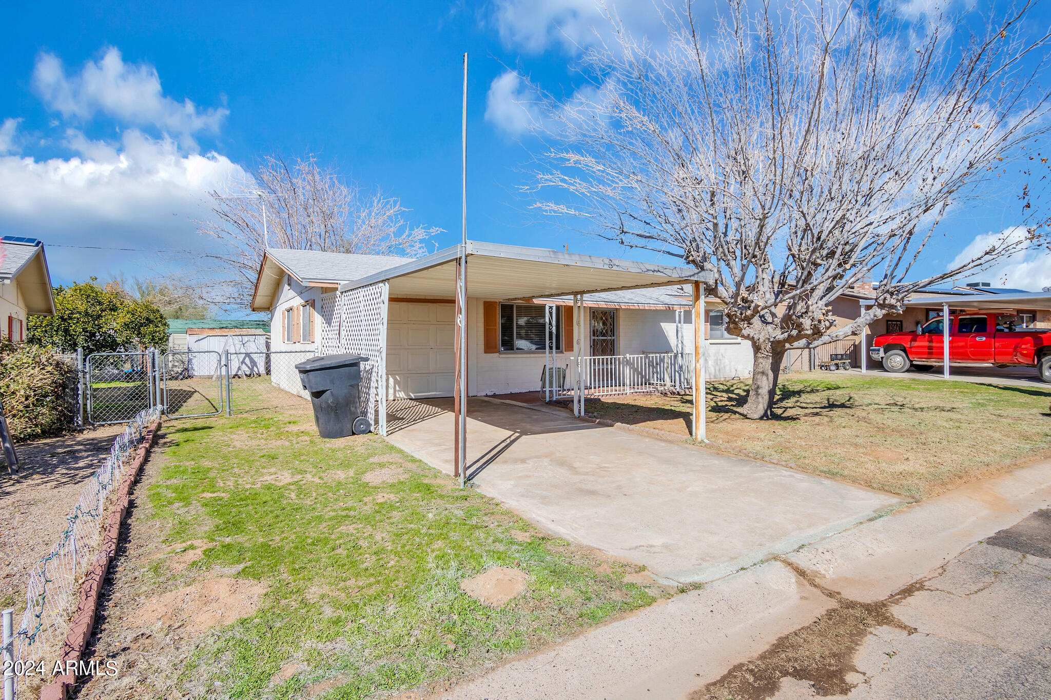 184 PERETZ Circle