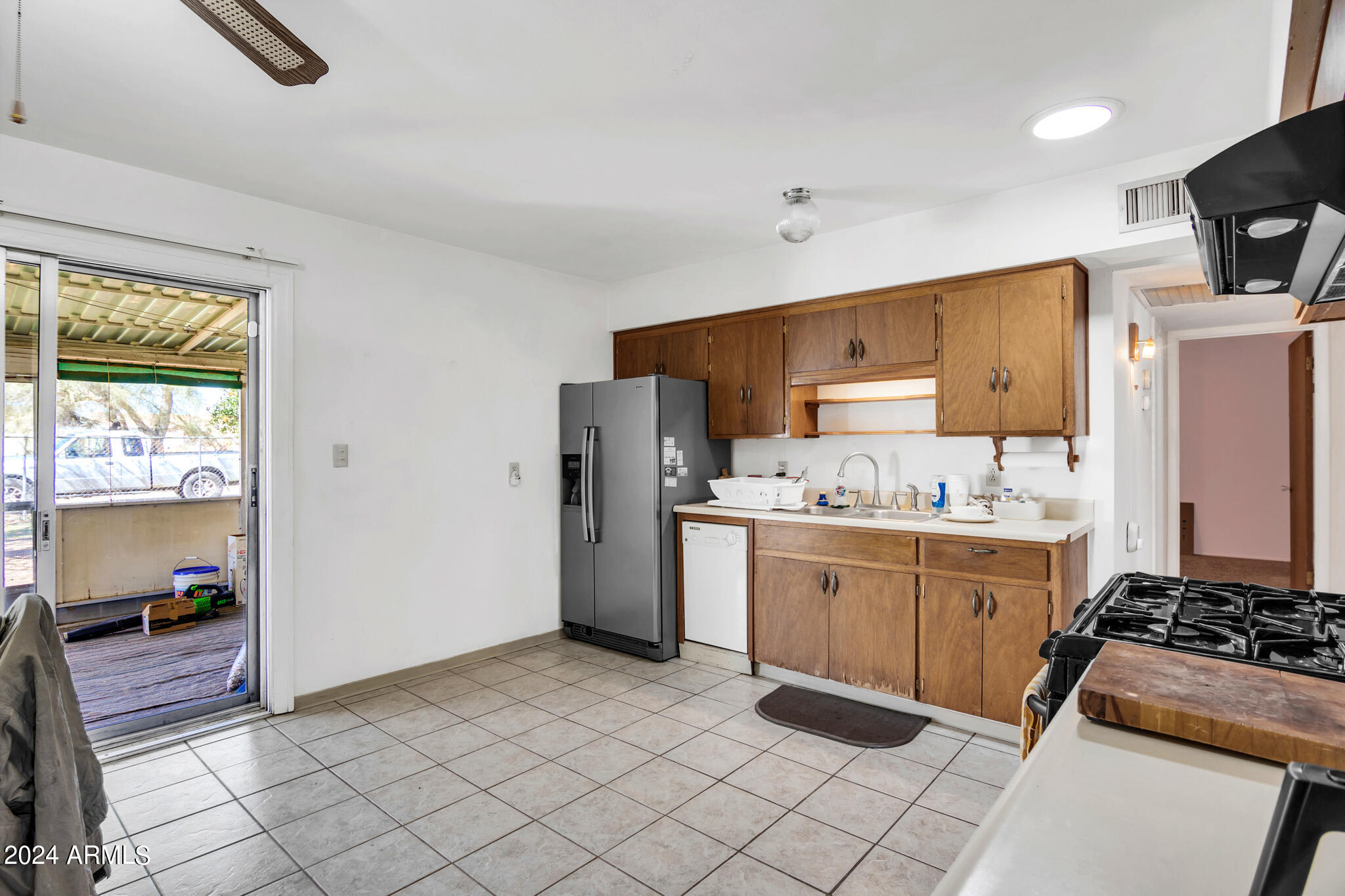 184 PERETZ Circle