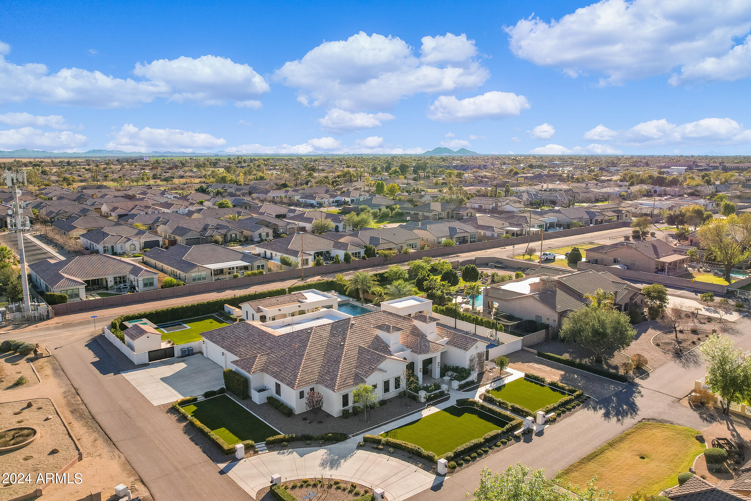 14011 E CEDAR WAXWING Drive