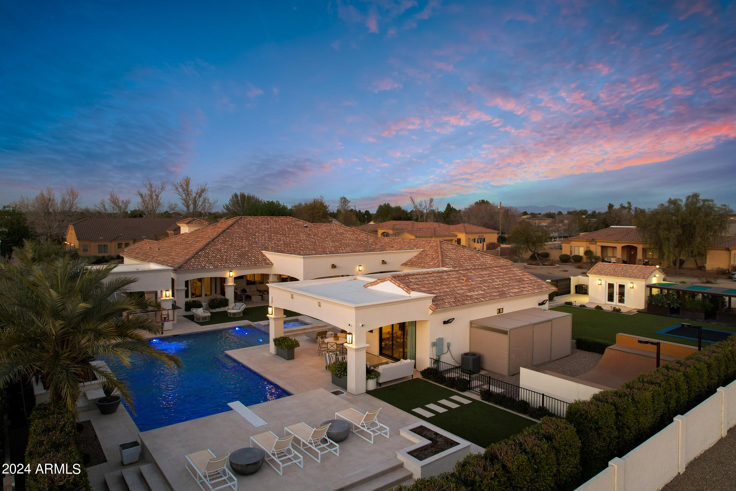 14011 E CEDAR WAXWING Drive
