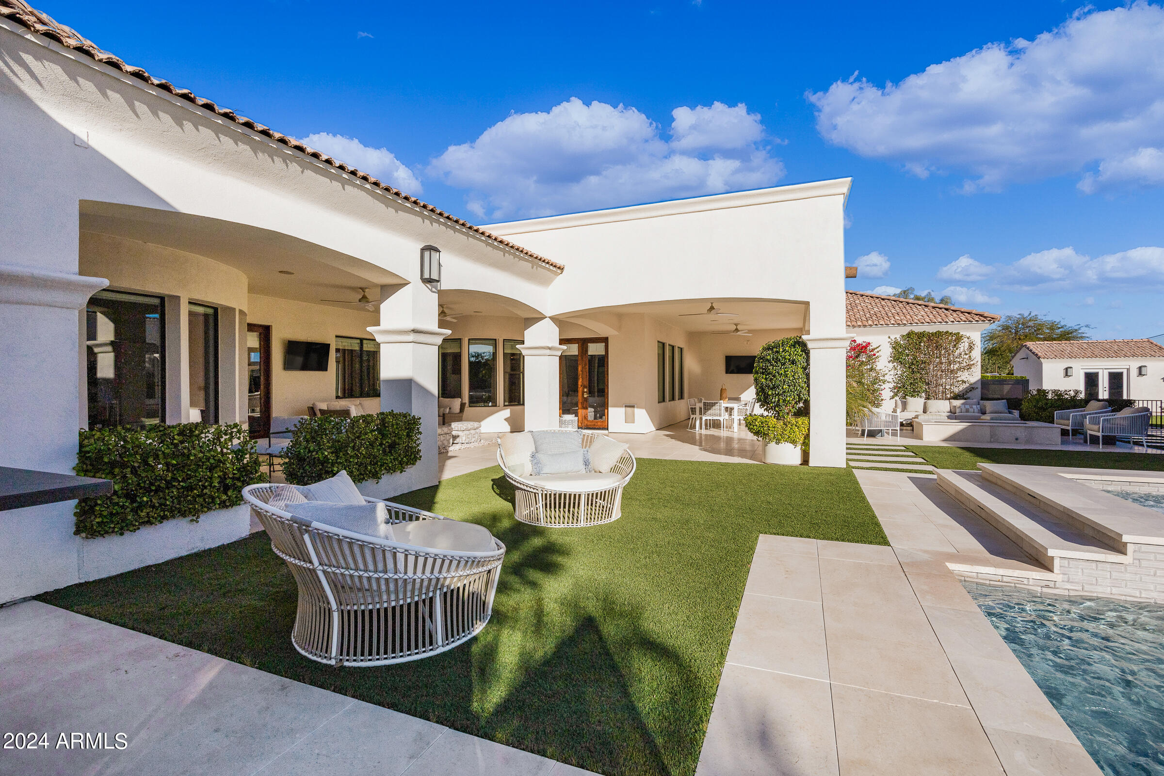 14011 E CEDAR WAXWING Drive