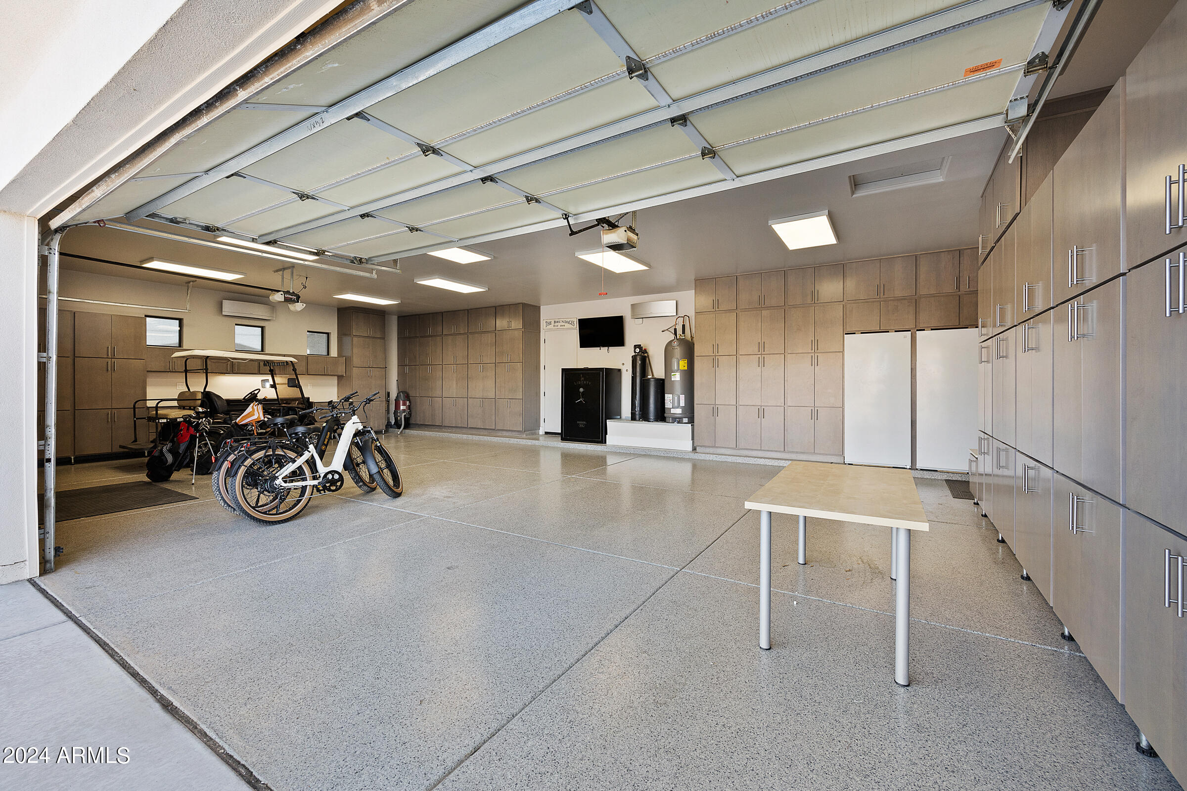 14011 E CEDAR WAXWING Drive