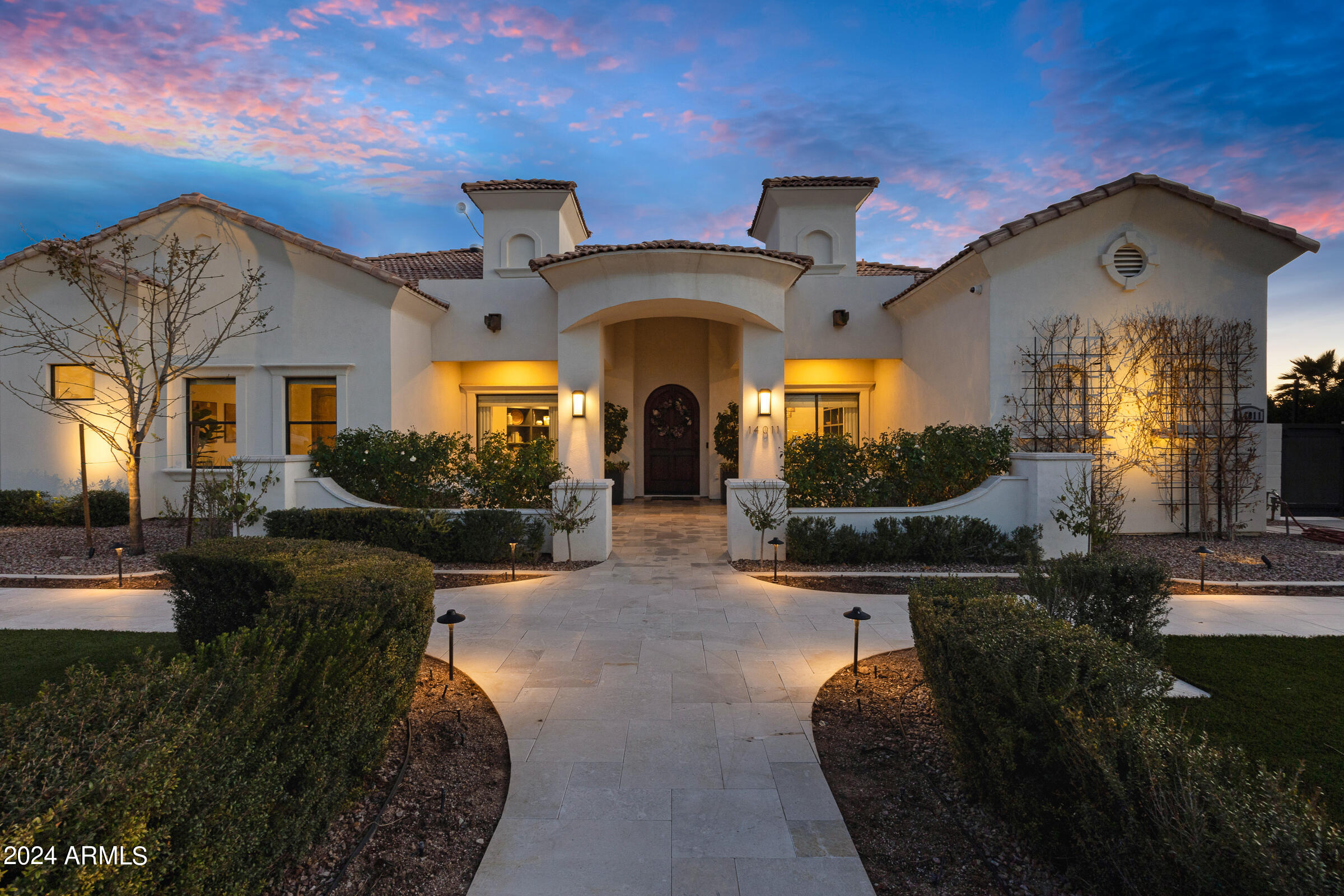 14011 E CEDAR WAXWING Drive