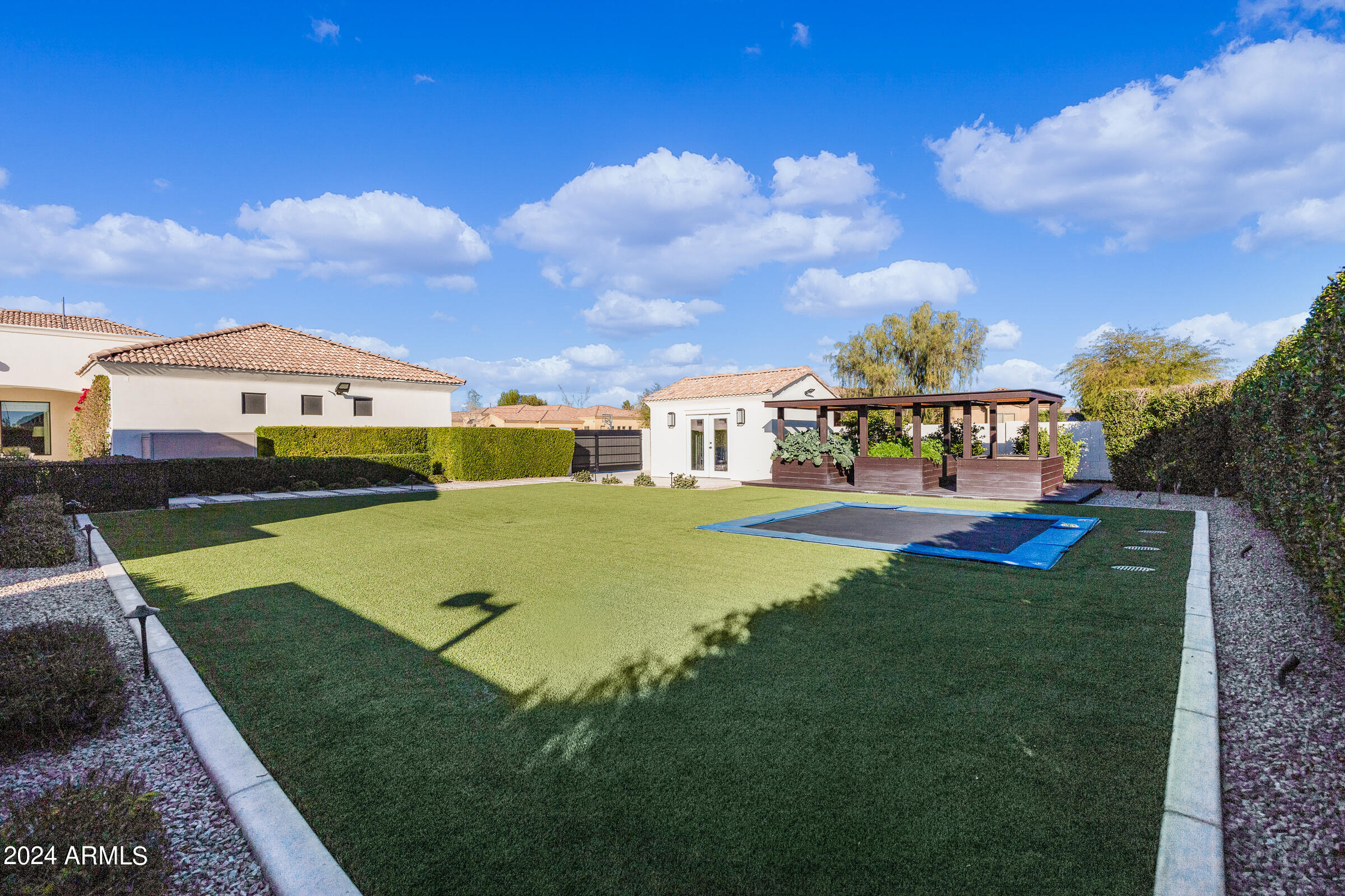 14011 E CEDAR WAXWING Drive