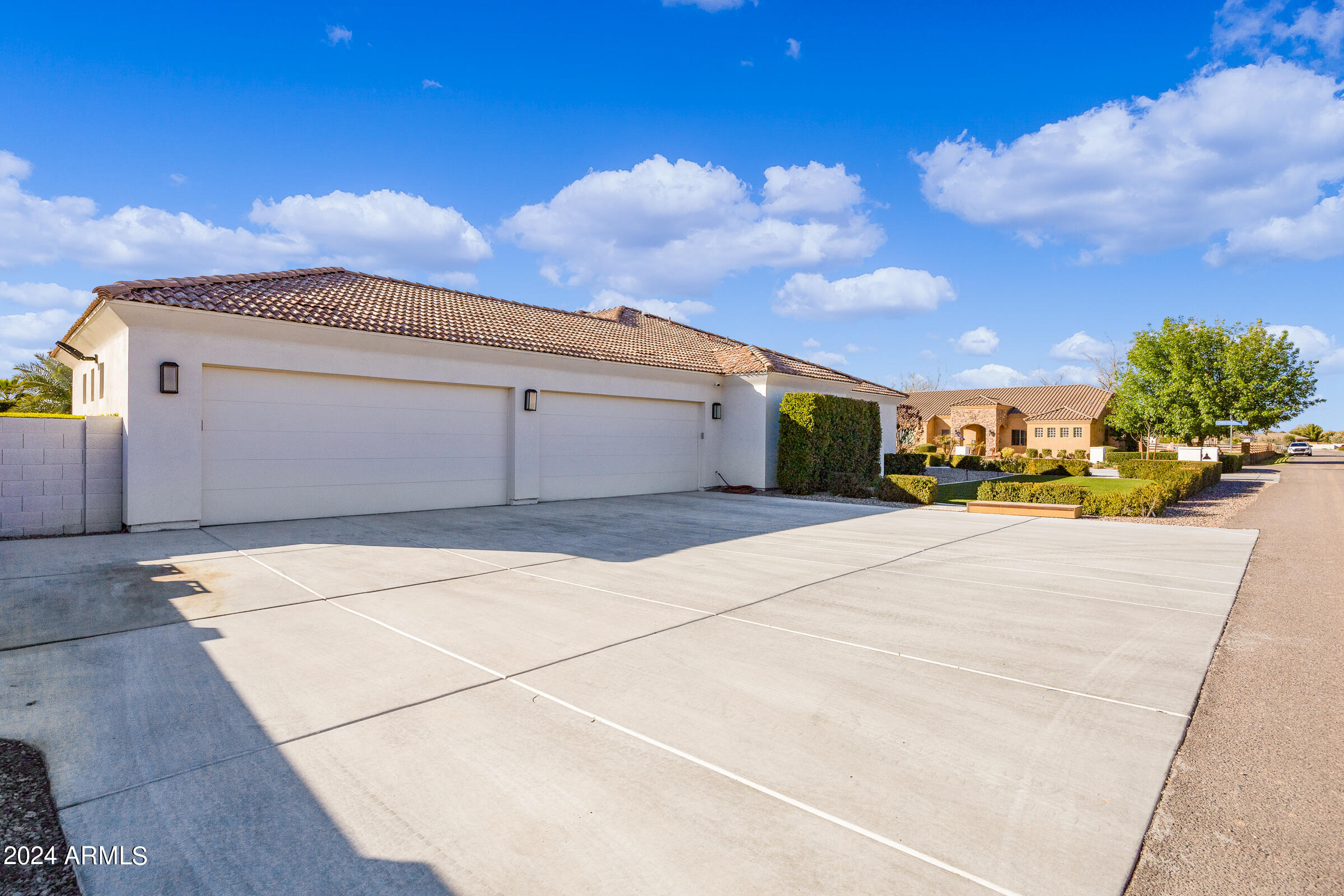 14011 E CEDAR WAXWING Drive