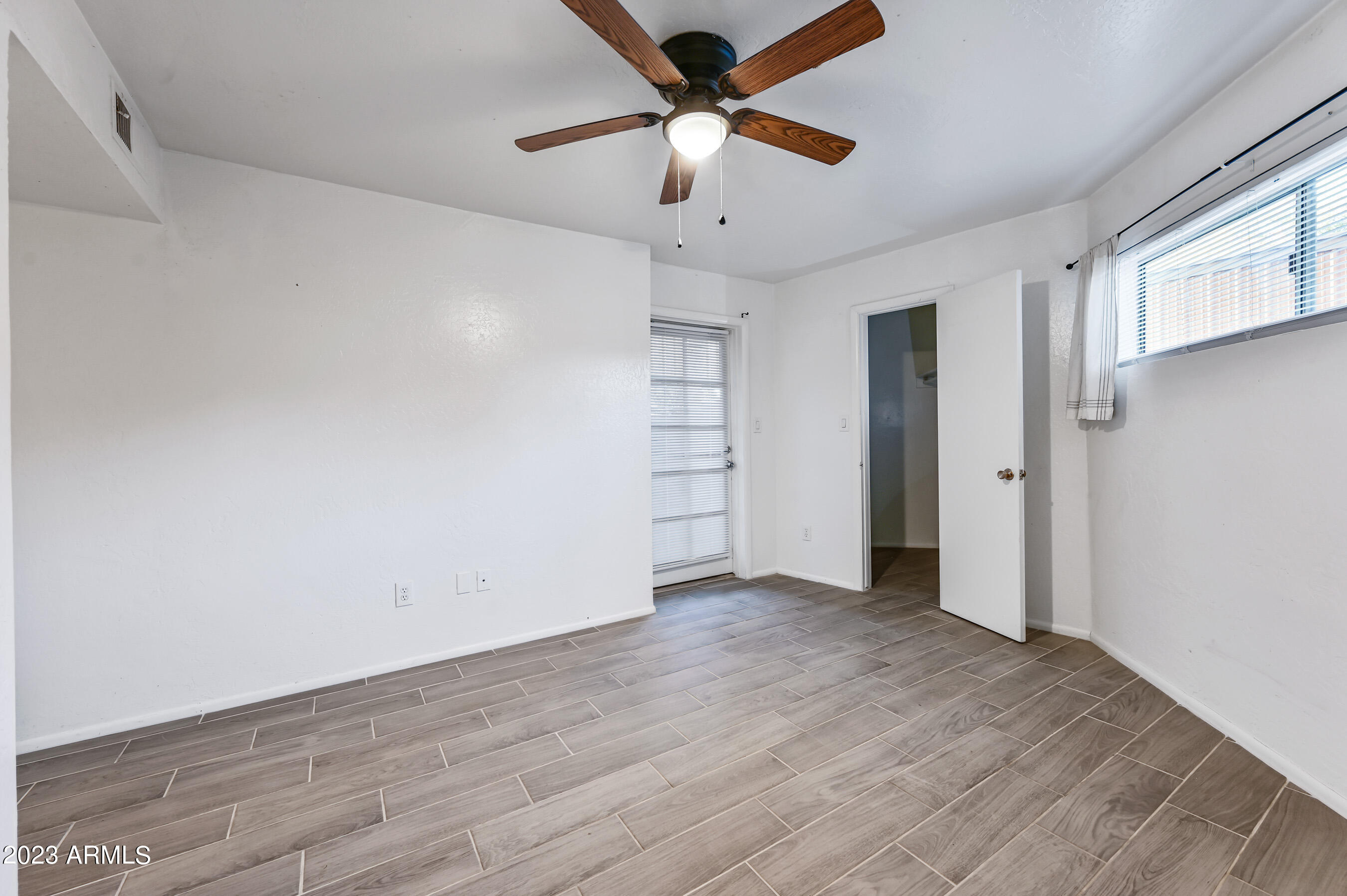 7494 E EARLL Drive # 101