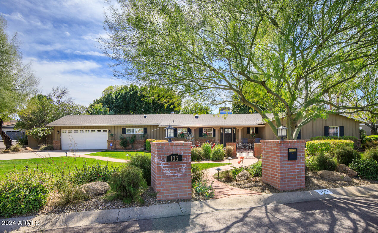 105 W HARMONT Drive
