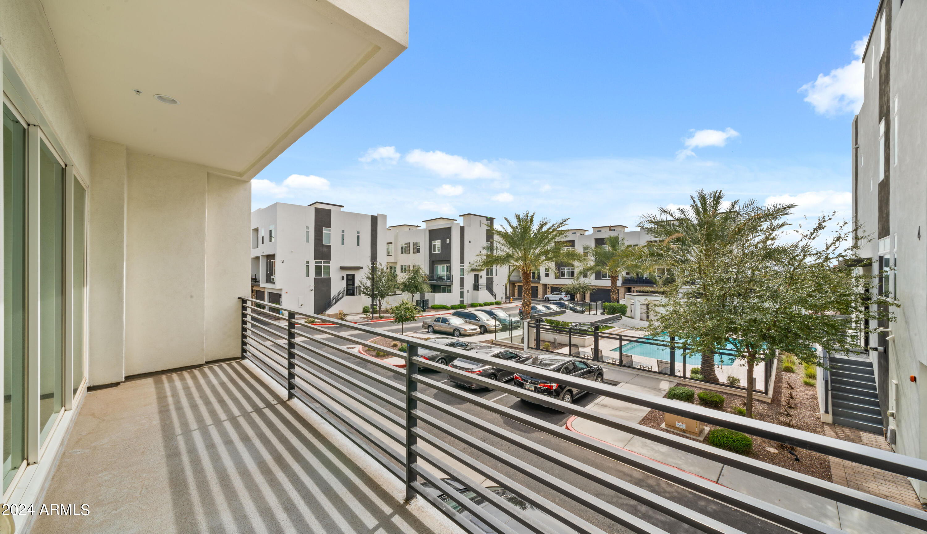 1717 E MORTEN Avenue # 5