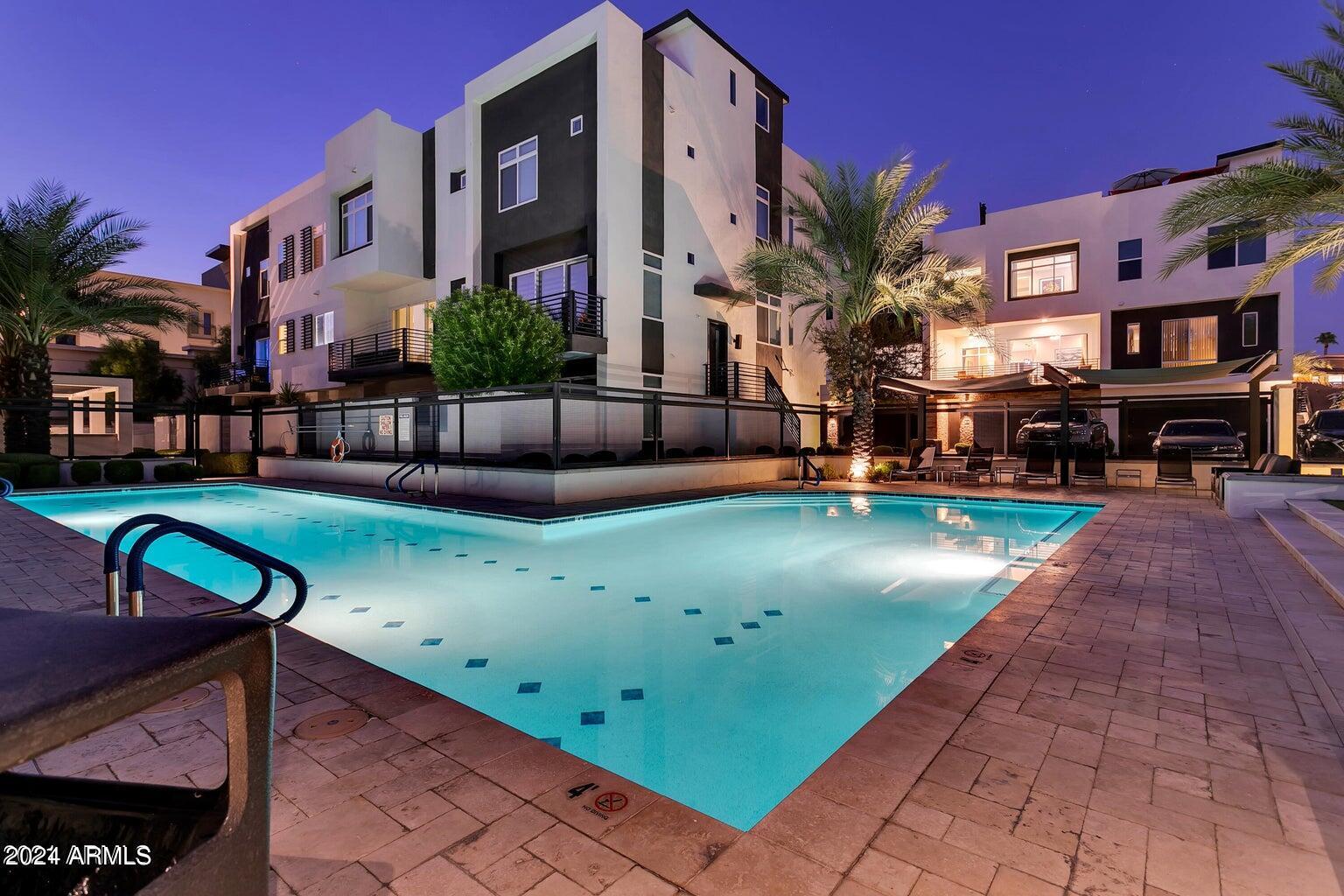 1717 E MORTEN Avenue # 5