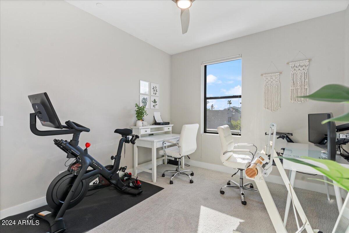 8340 E MCDONALD Drive # 1006