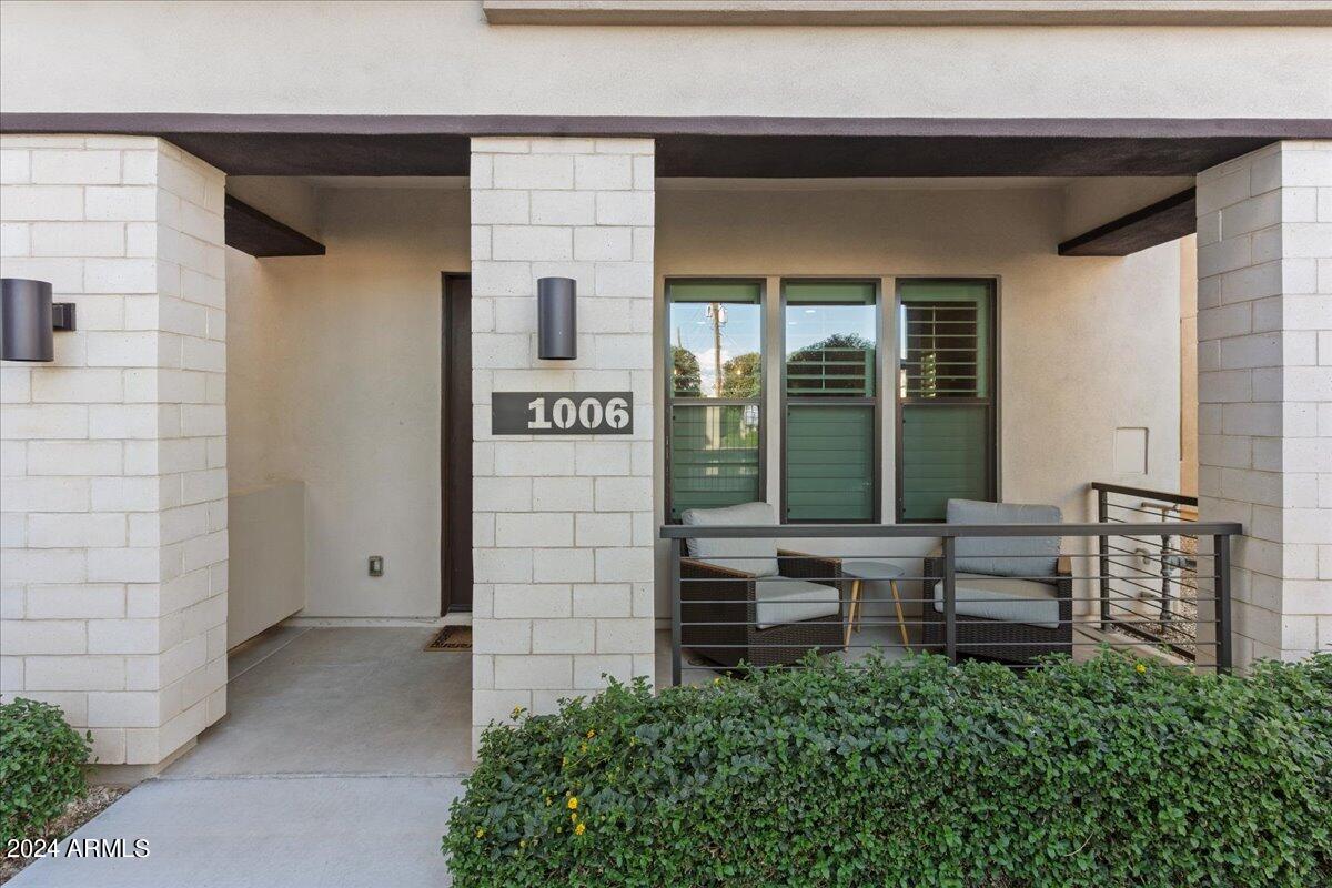 8340 E MCDONALD Drive # 1006