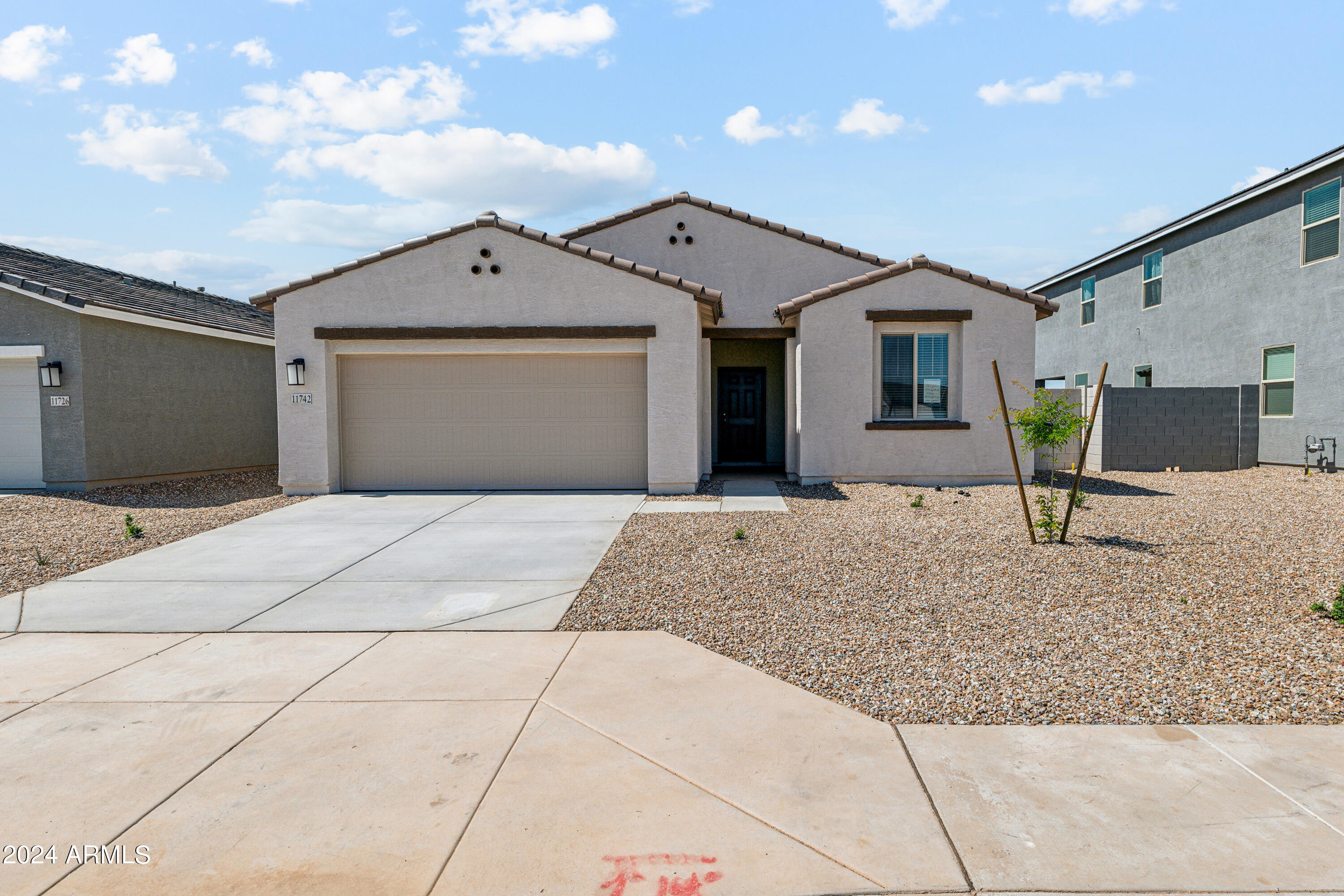 11742 N EVA Lane