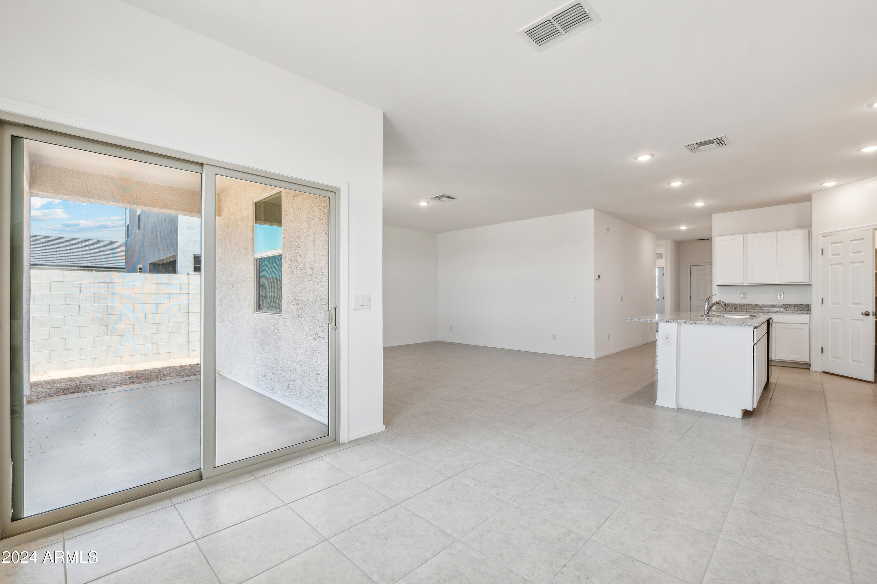 11742 N EVA Lane