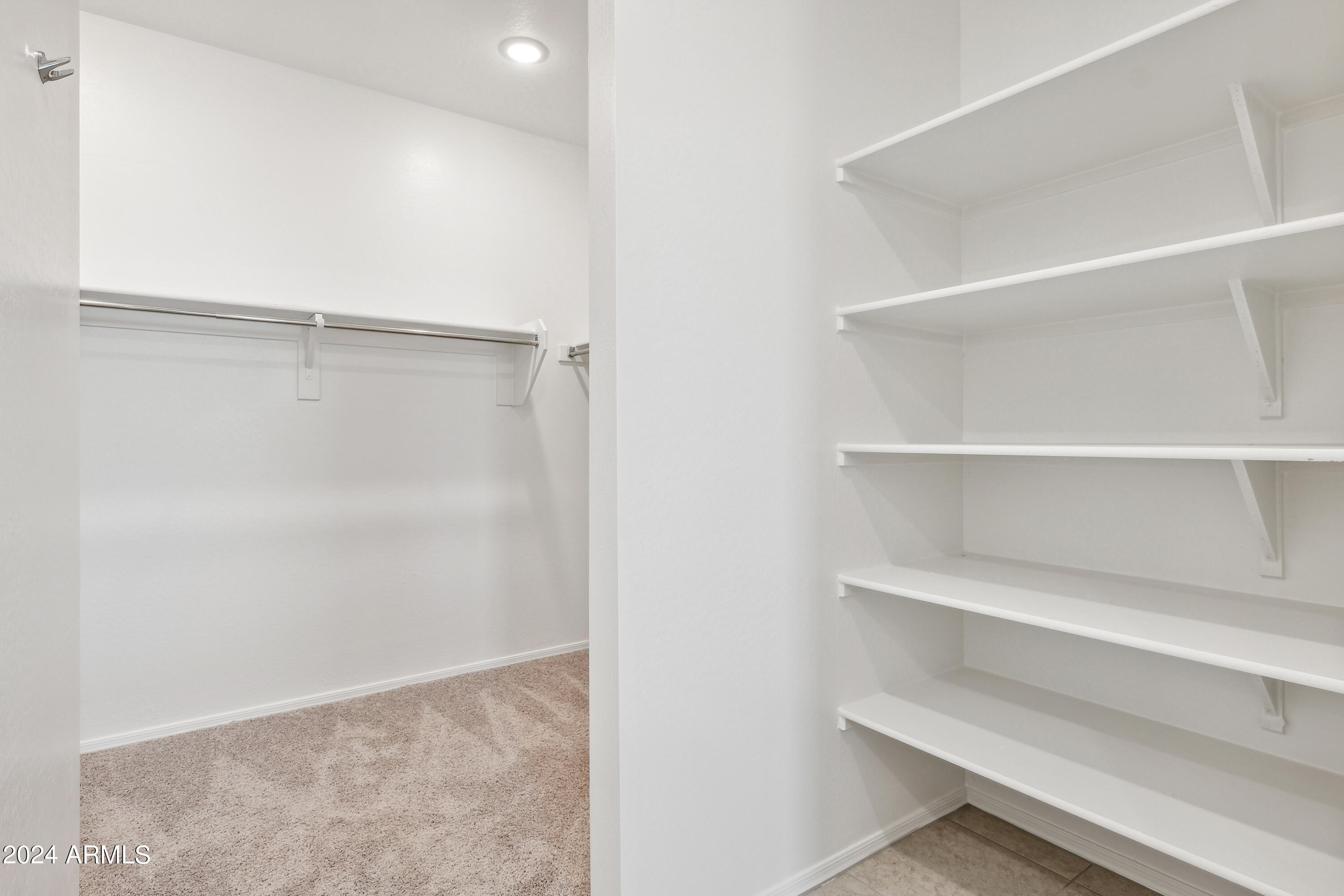 11742 N EVA Lane