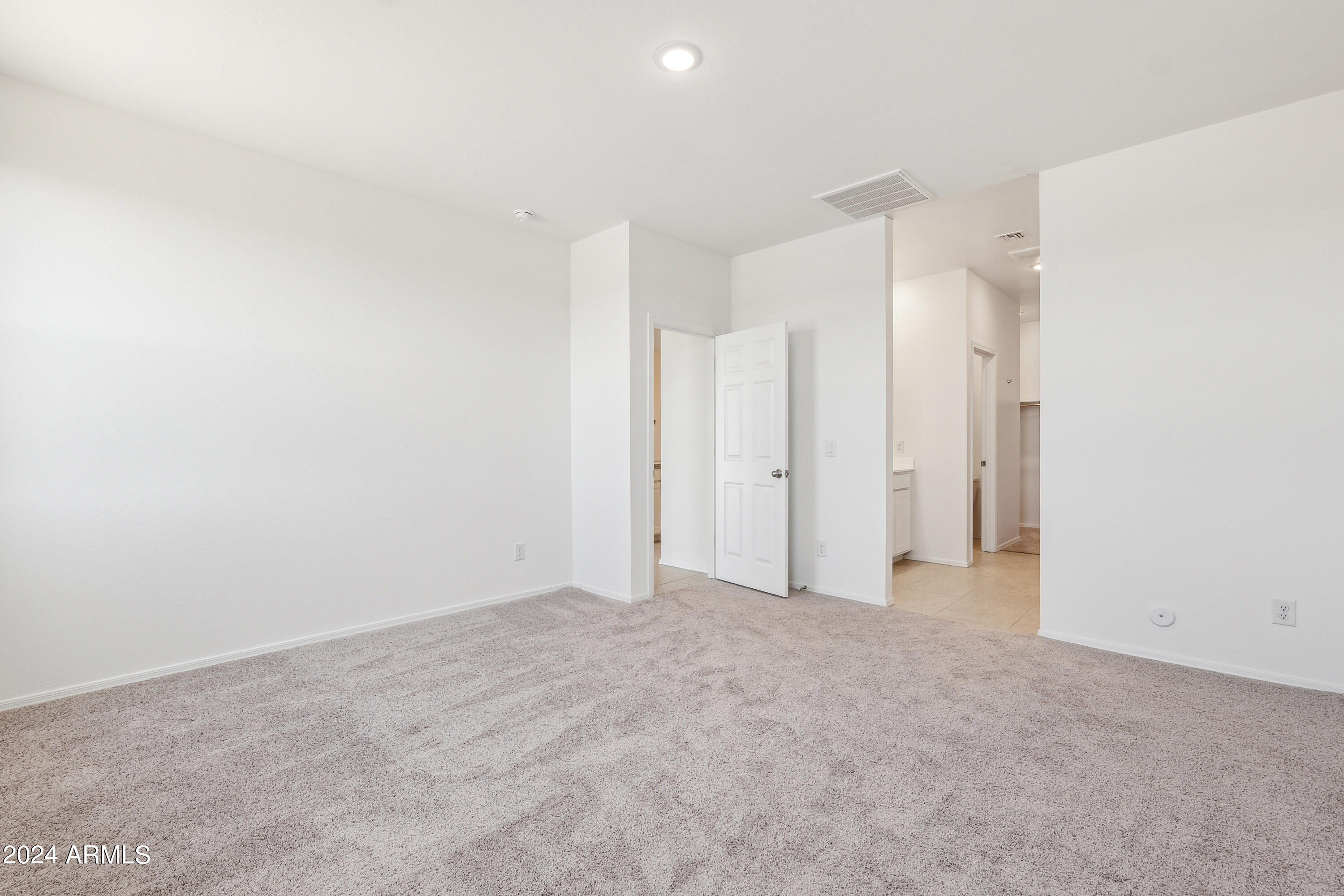 11742 N EVA Lane