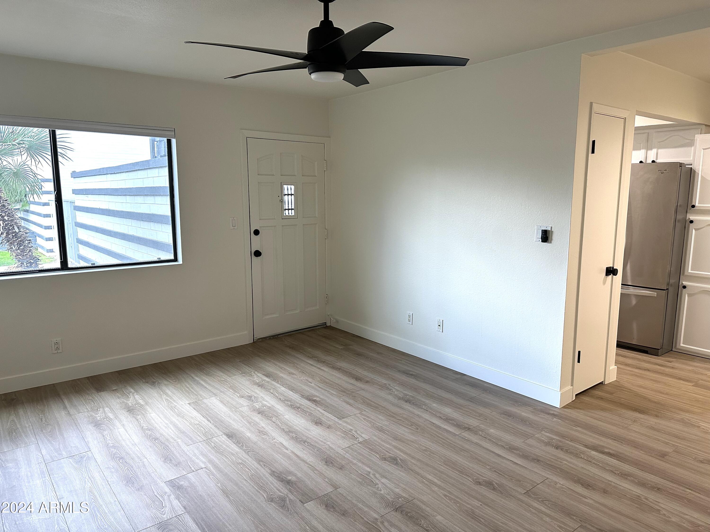 749 E MONTEBELLO Avenue # 118