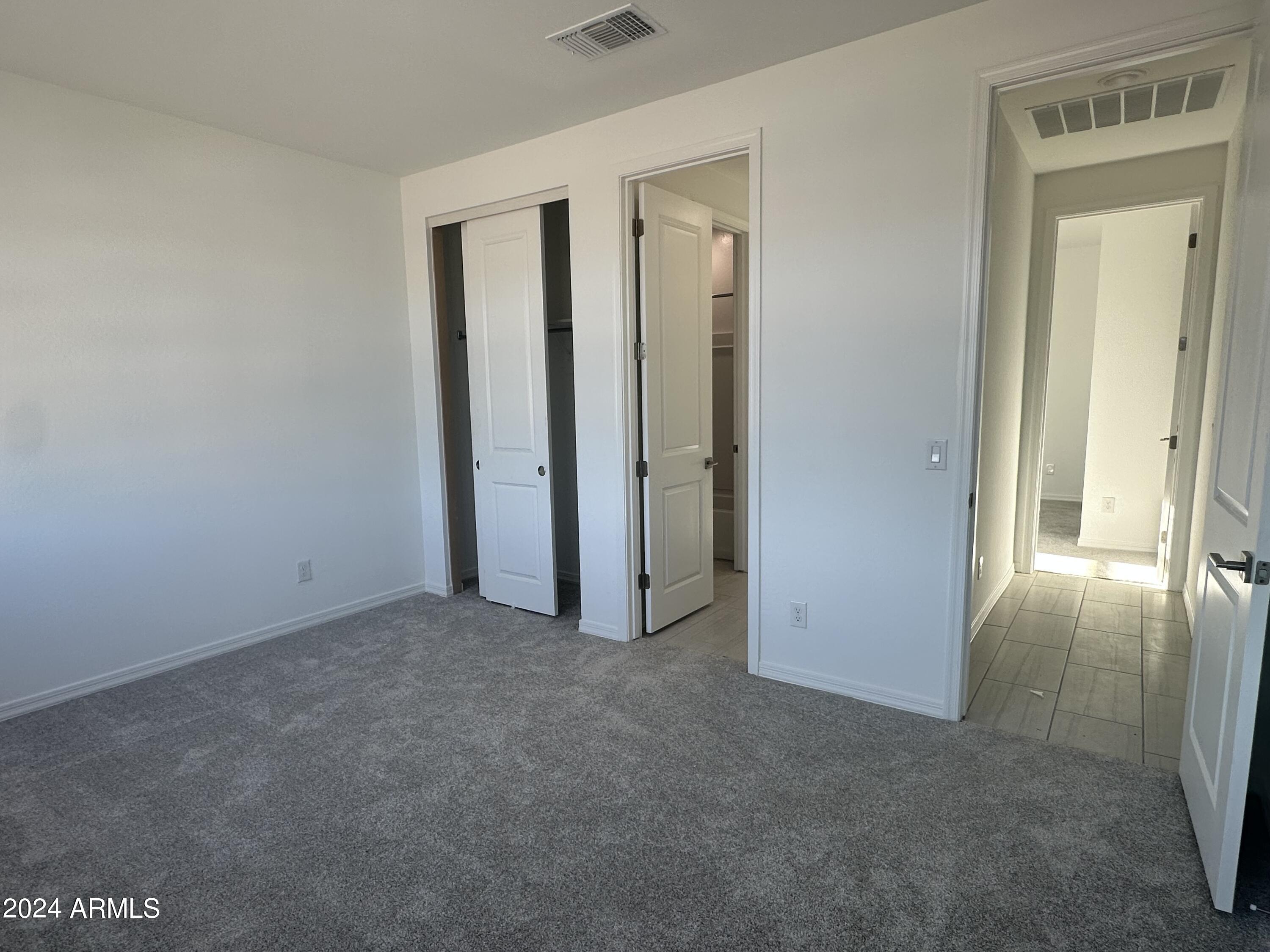 5532 W THURMAN Drive