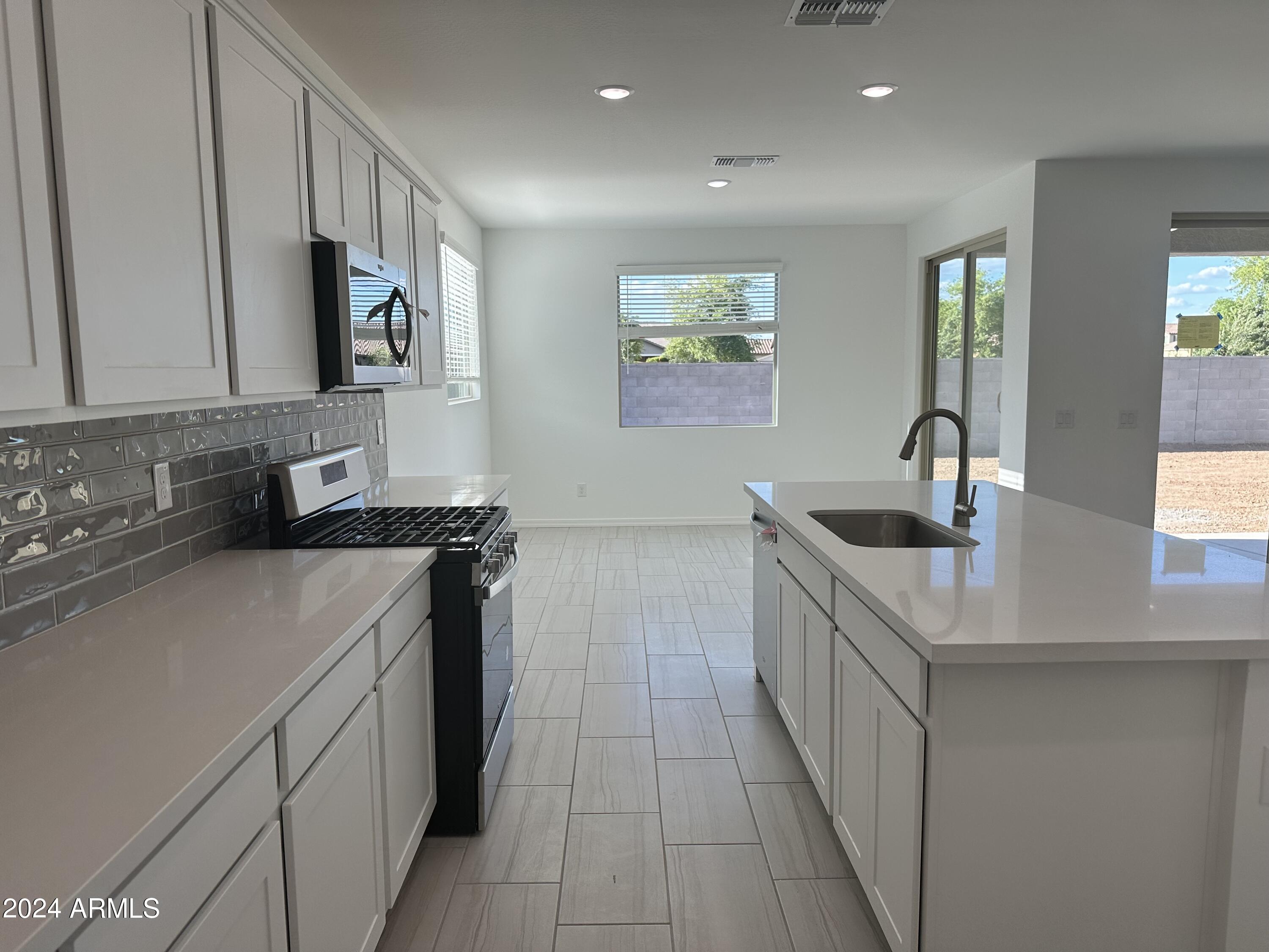 5532 W THURMAN Drive
