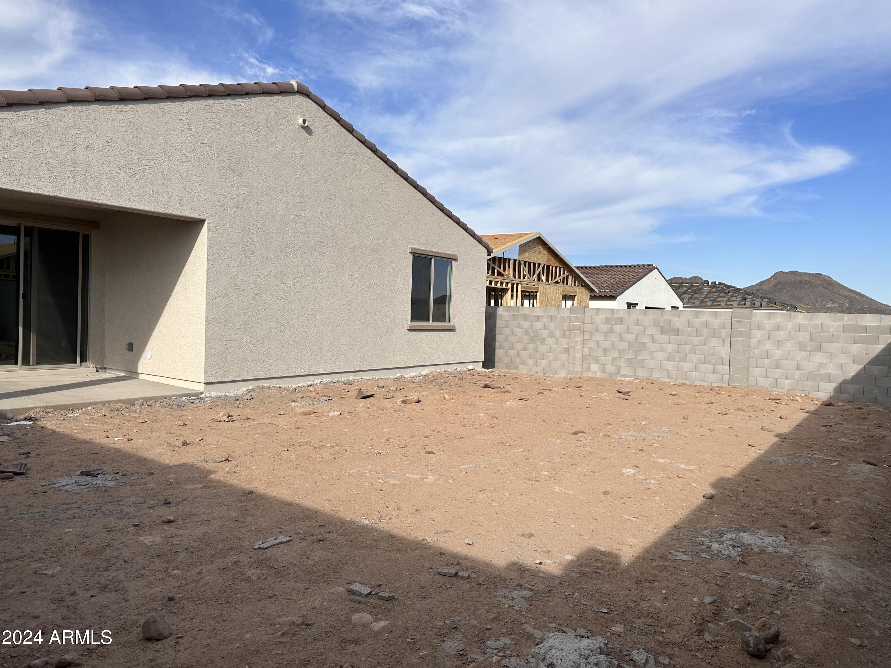 7683 W AVENIDA DEL REY --