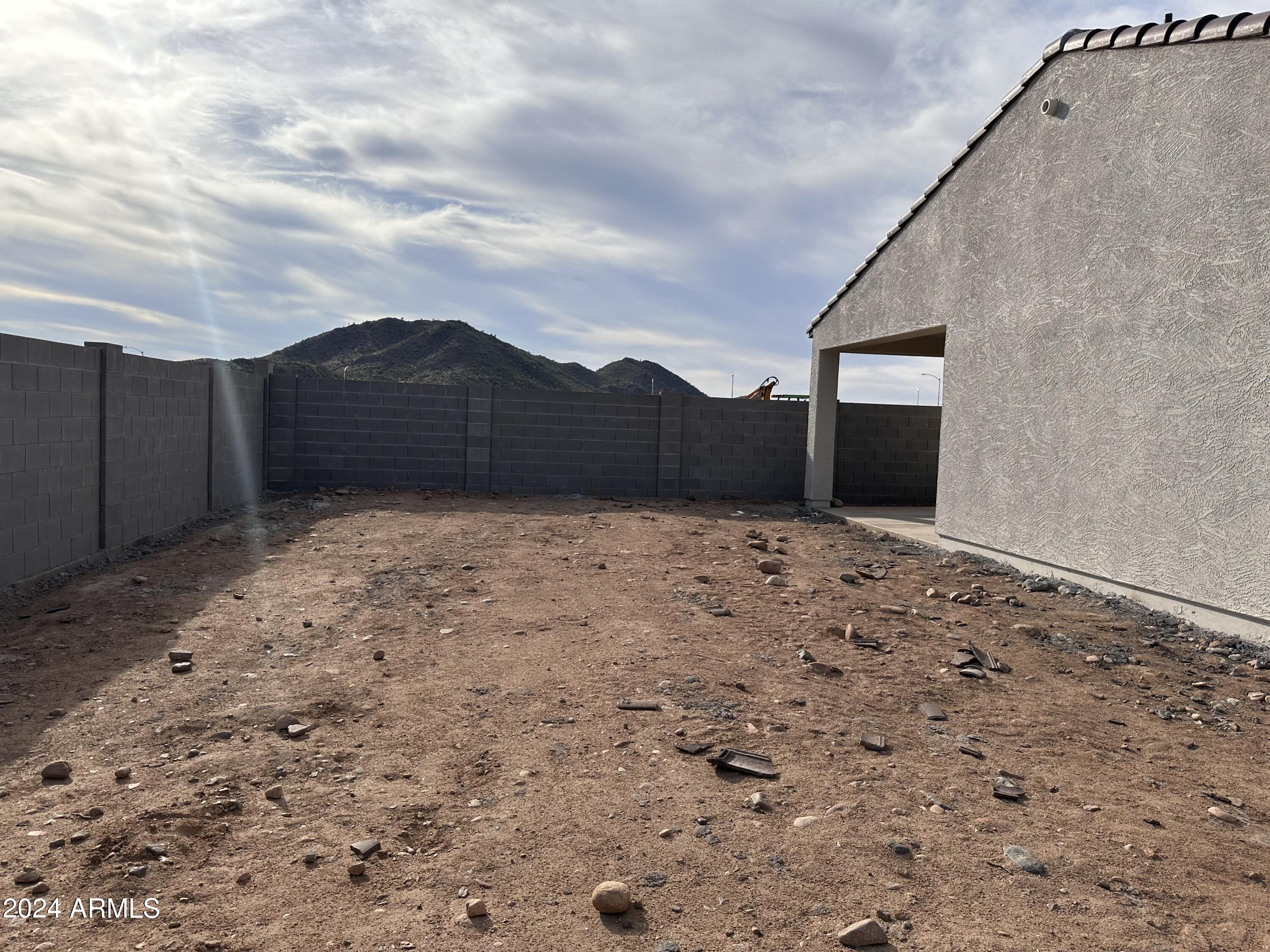 7683 W AVENIDA DEL REY --
