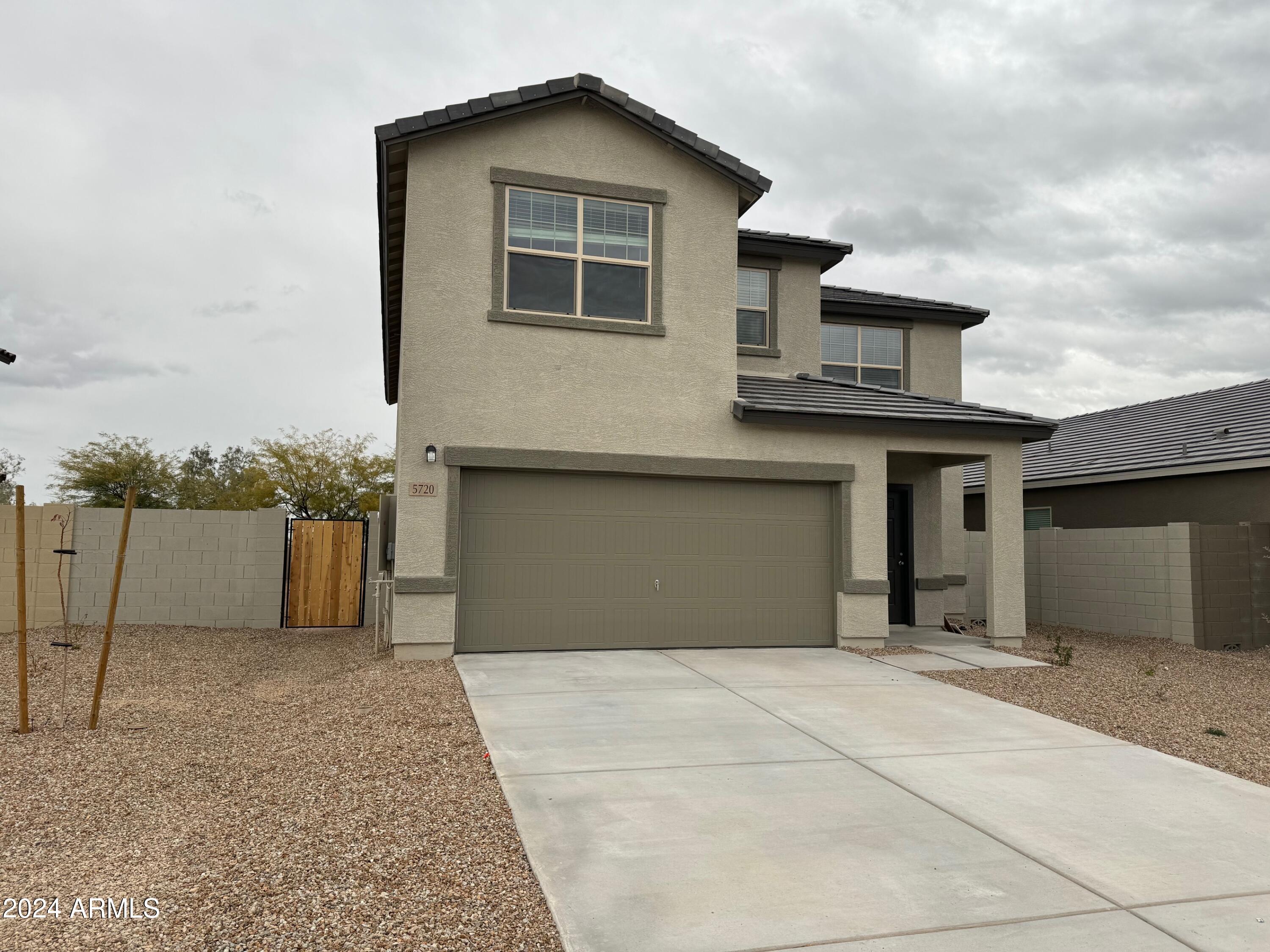 5720 E THETIS Drive
