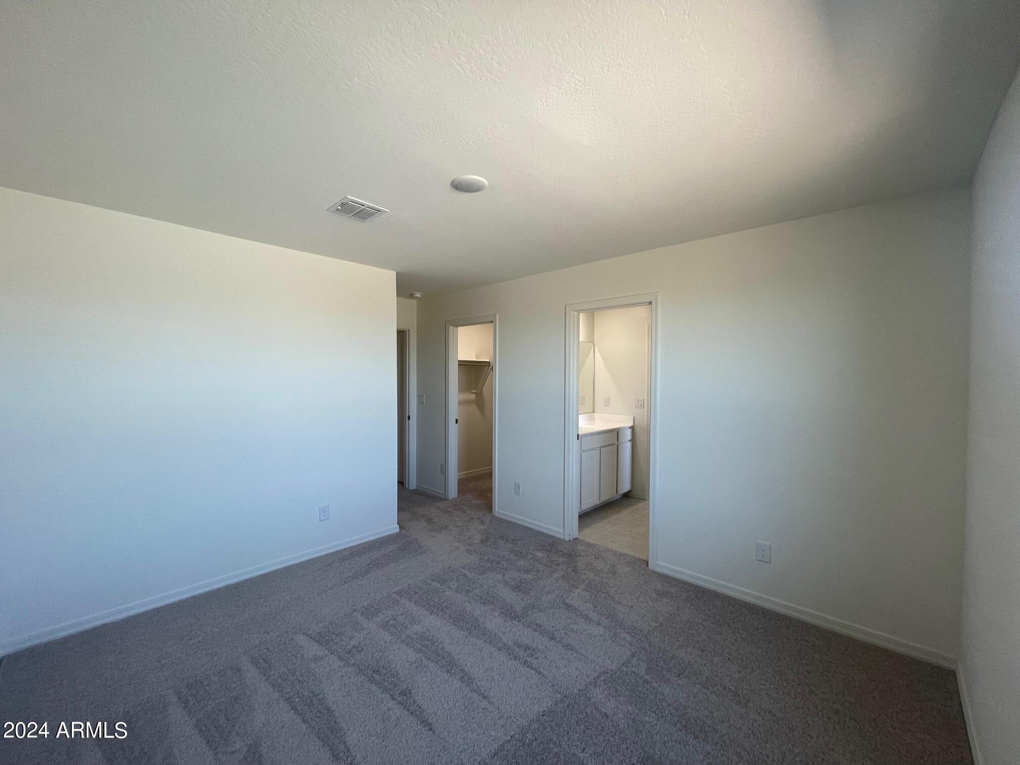 5720 E THETIS Drive