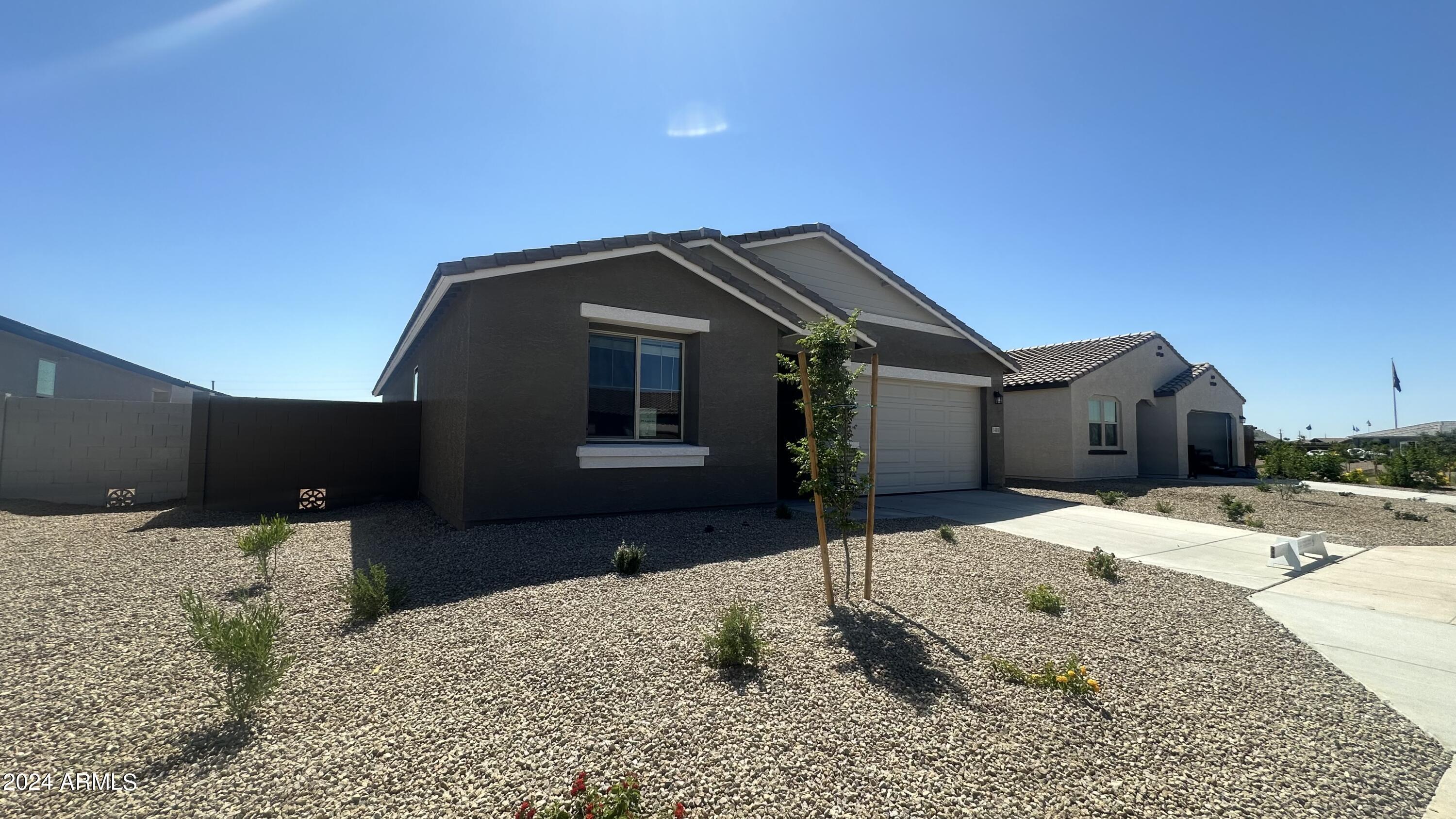 3403 E VALLEYHIGH Trail