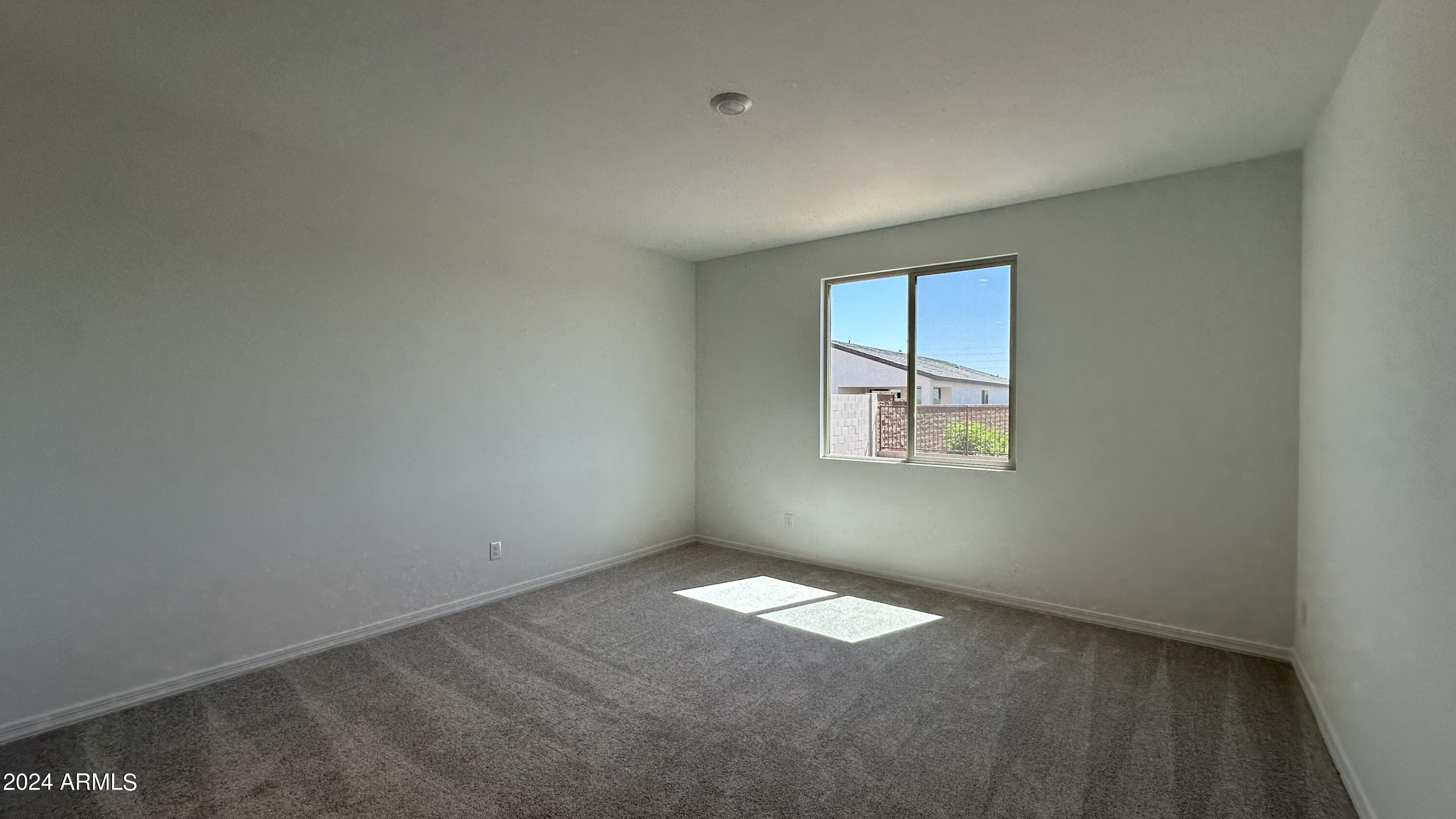 3403 E VALLEYHIGH Trail
