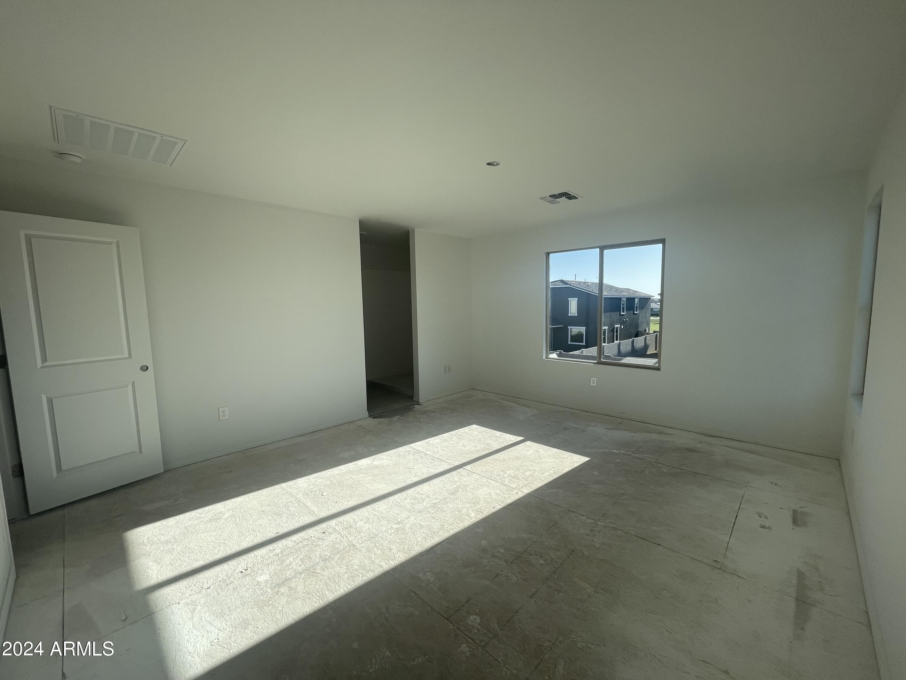 6116 S CALDERON --