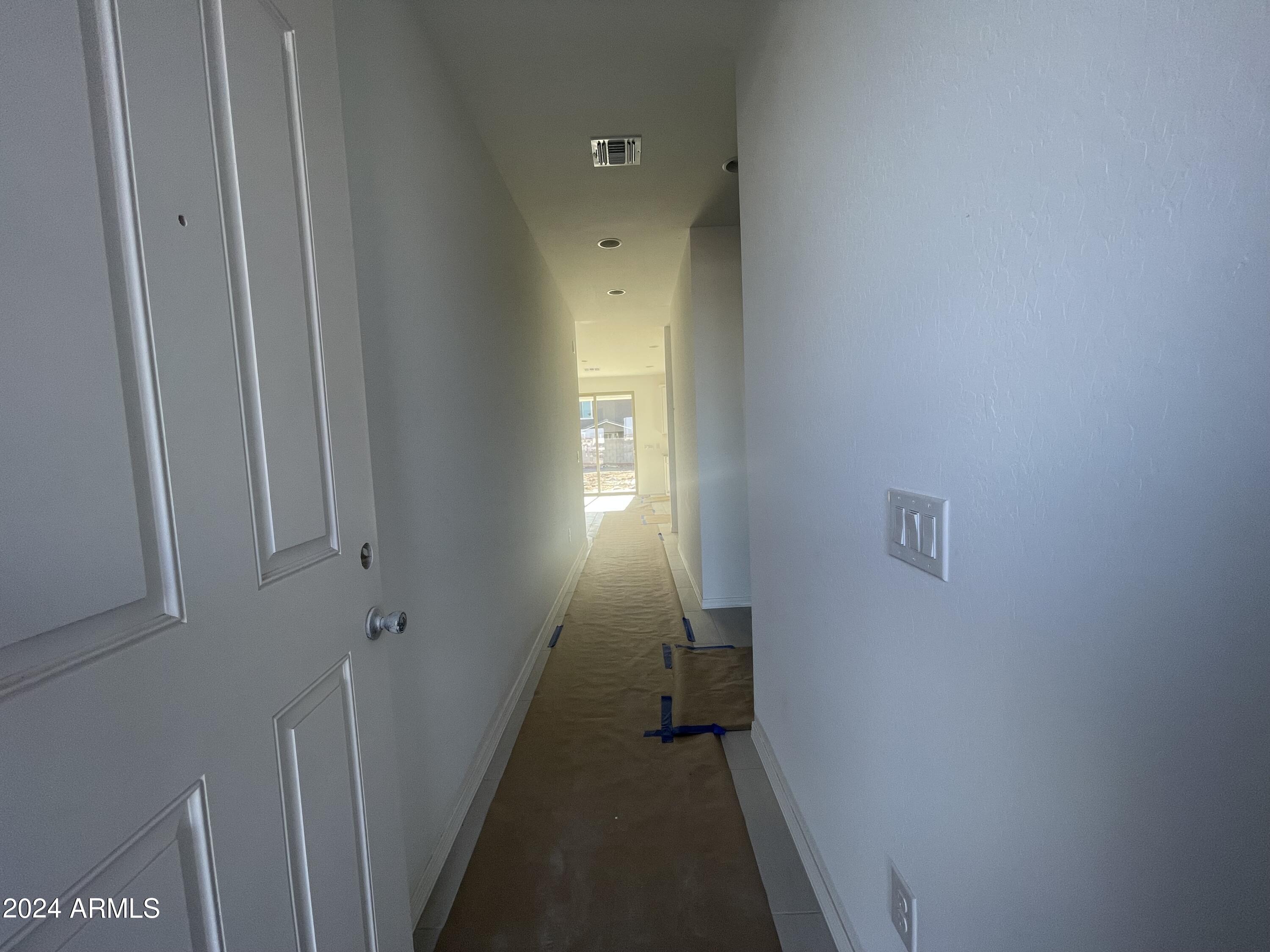 6116 S CALDERON --