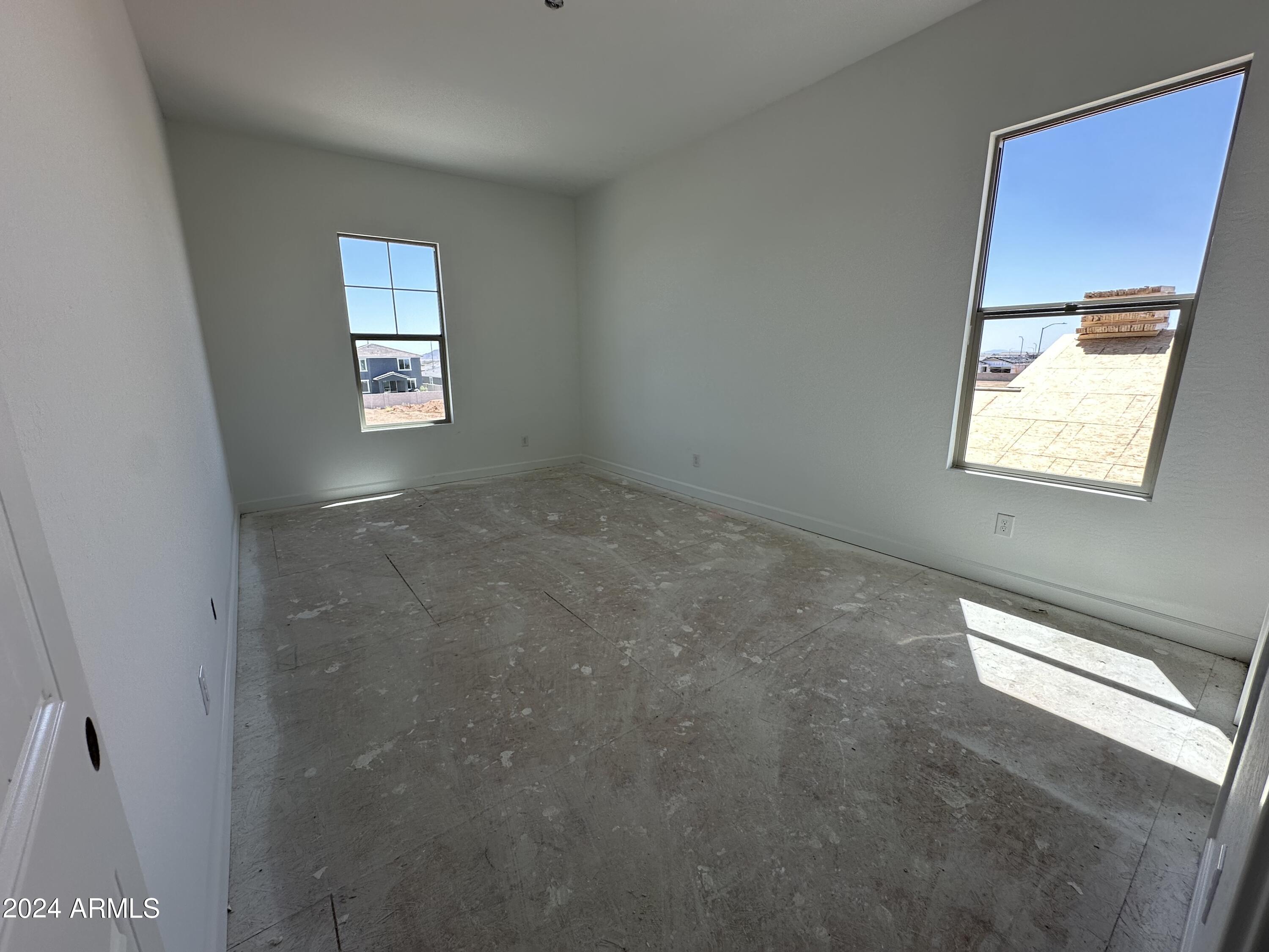 11522 E UTOPIA Avenue