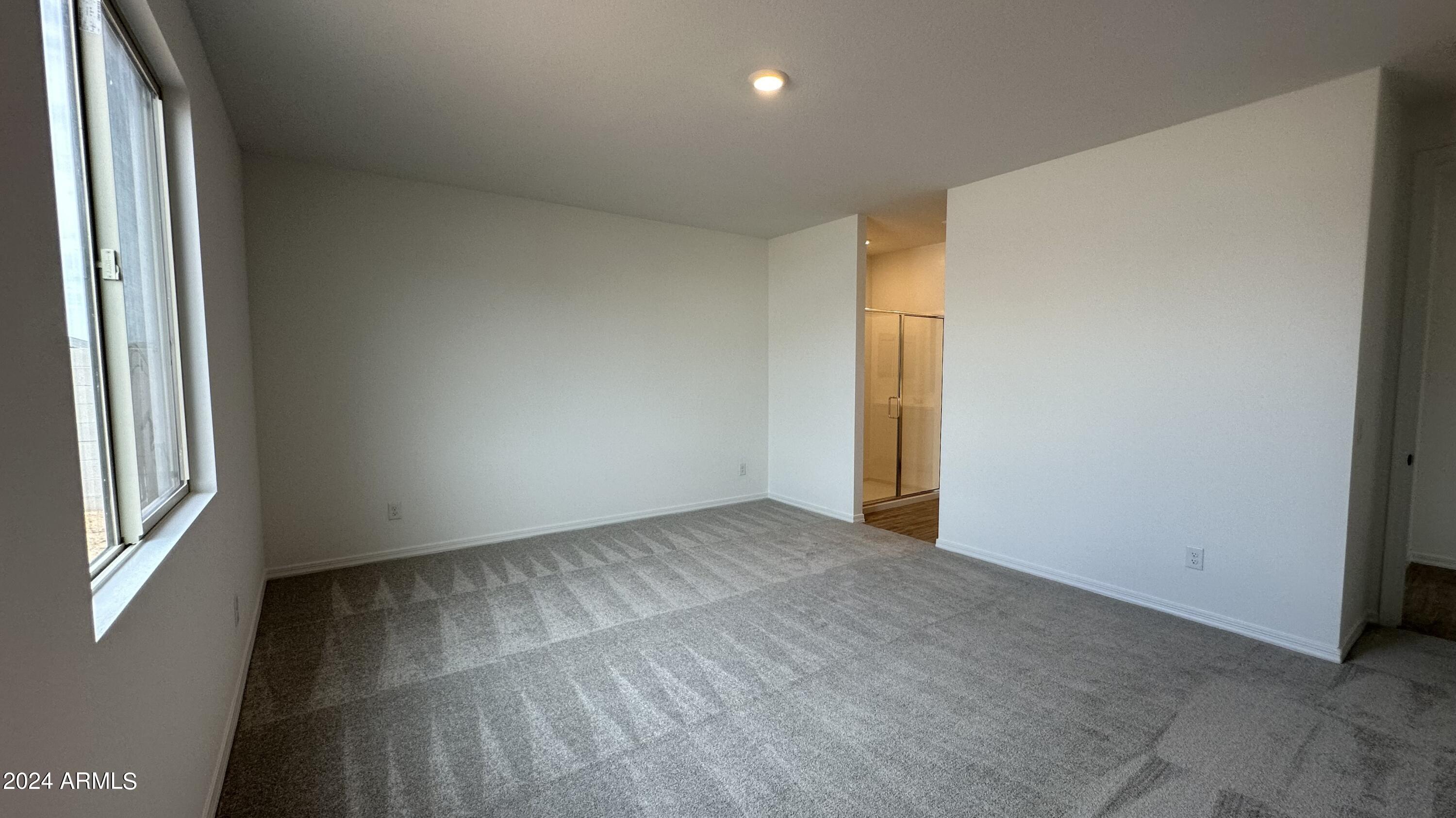 31981 N RIDER Drive