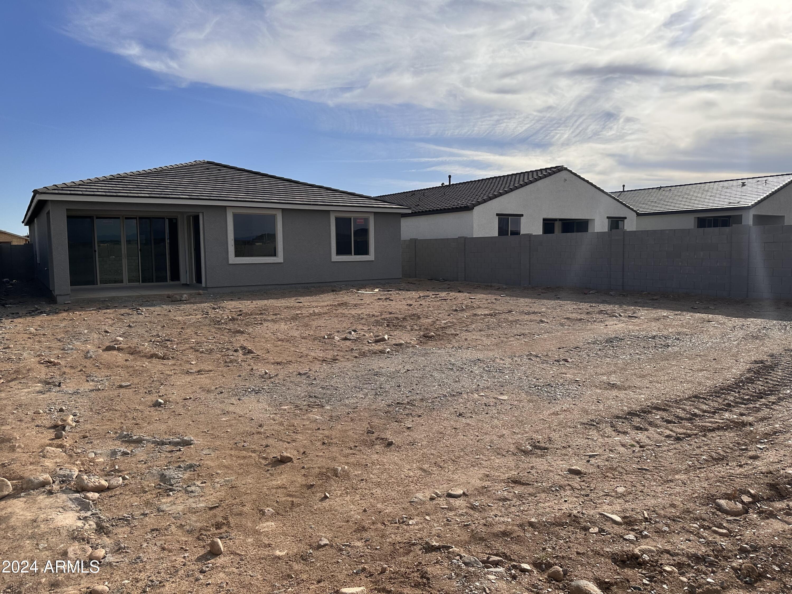 7682 W AVENIDA DEL REY --