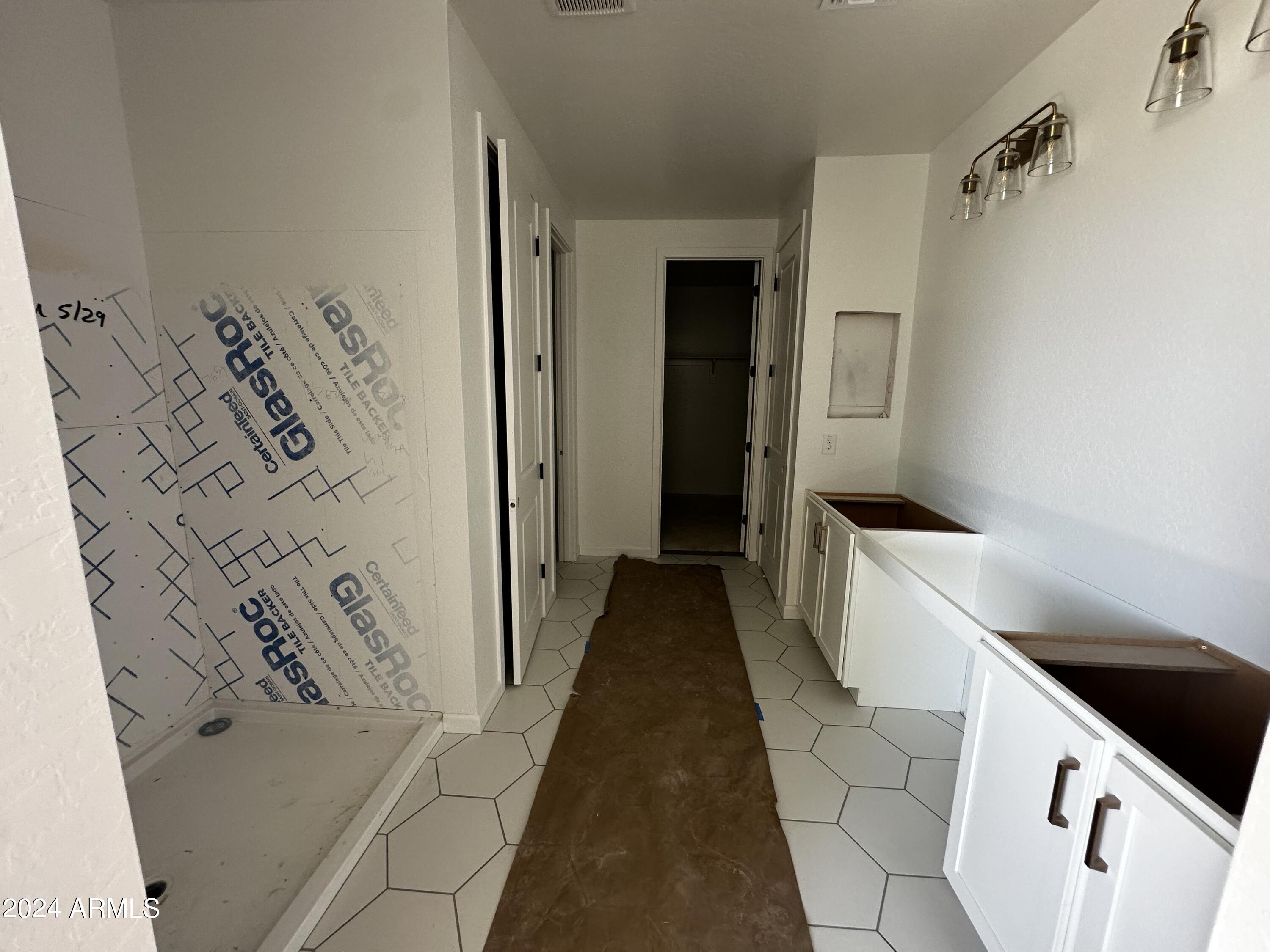 6146 S EMERY --