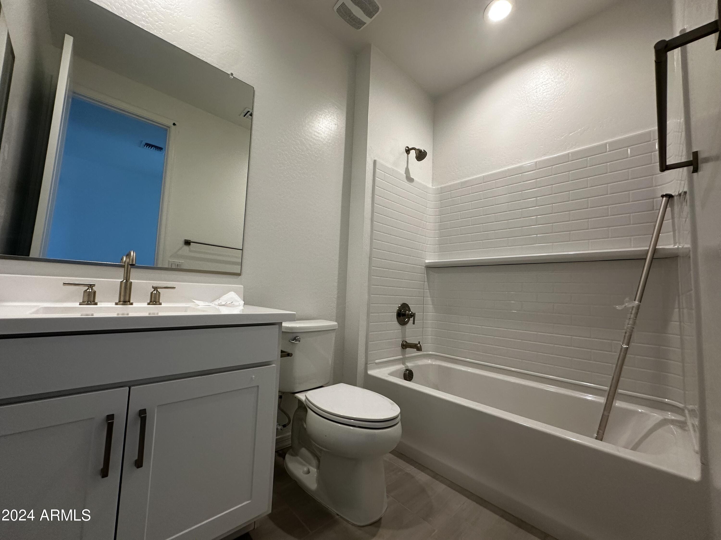 6252 S EMERY --
