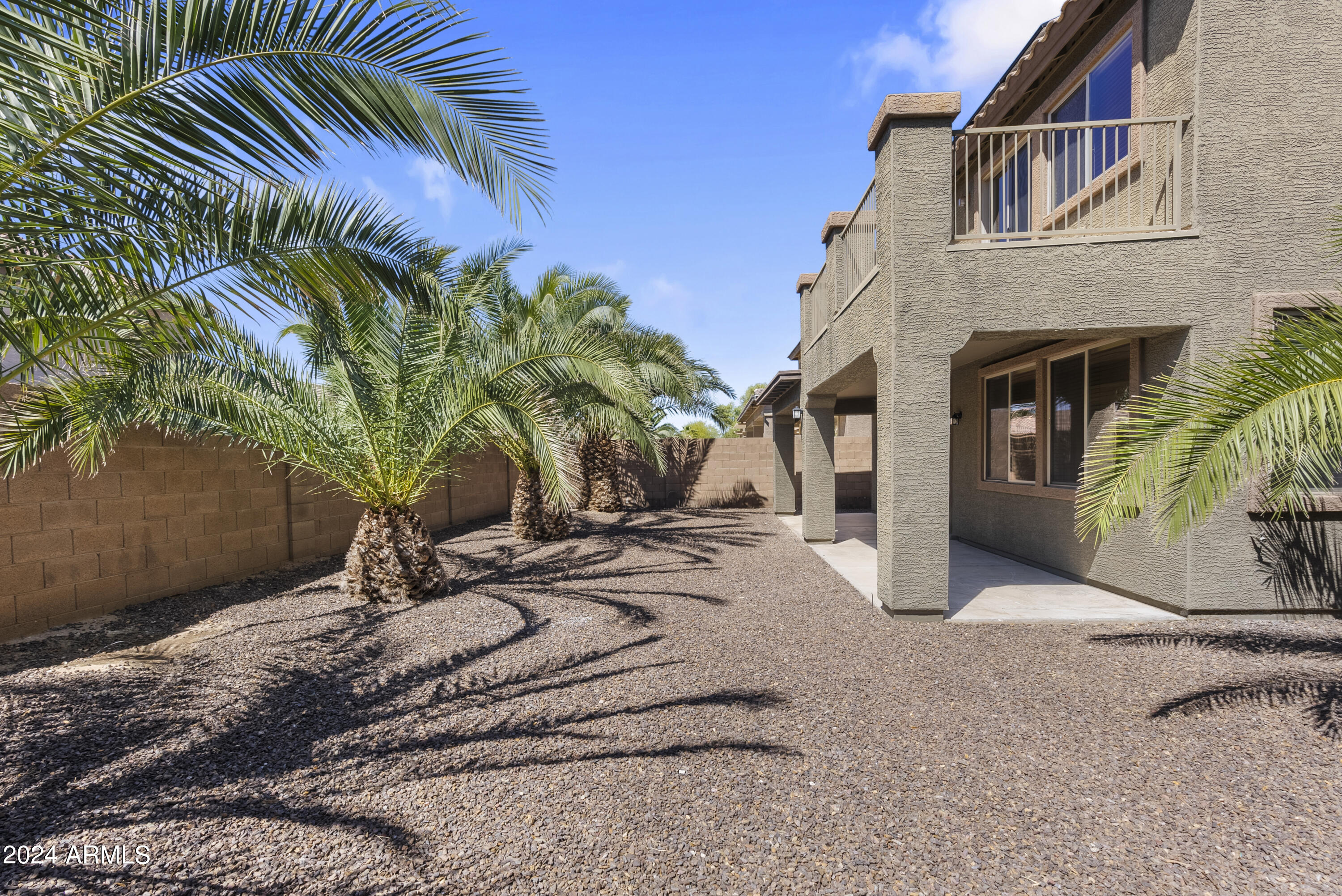 14511 W DESERT HILLS Drive